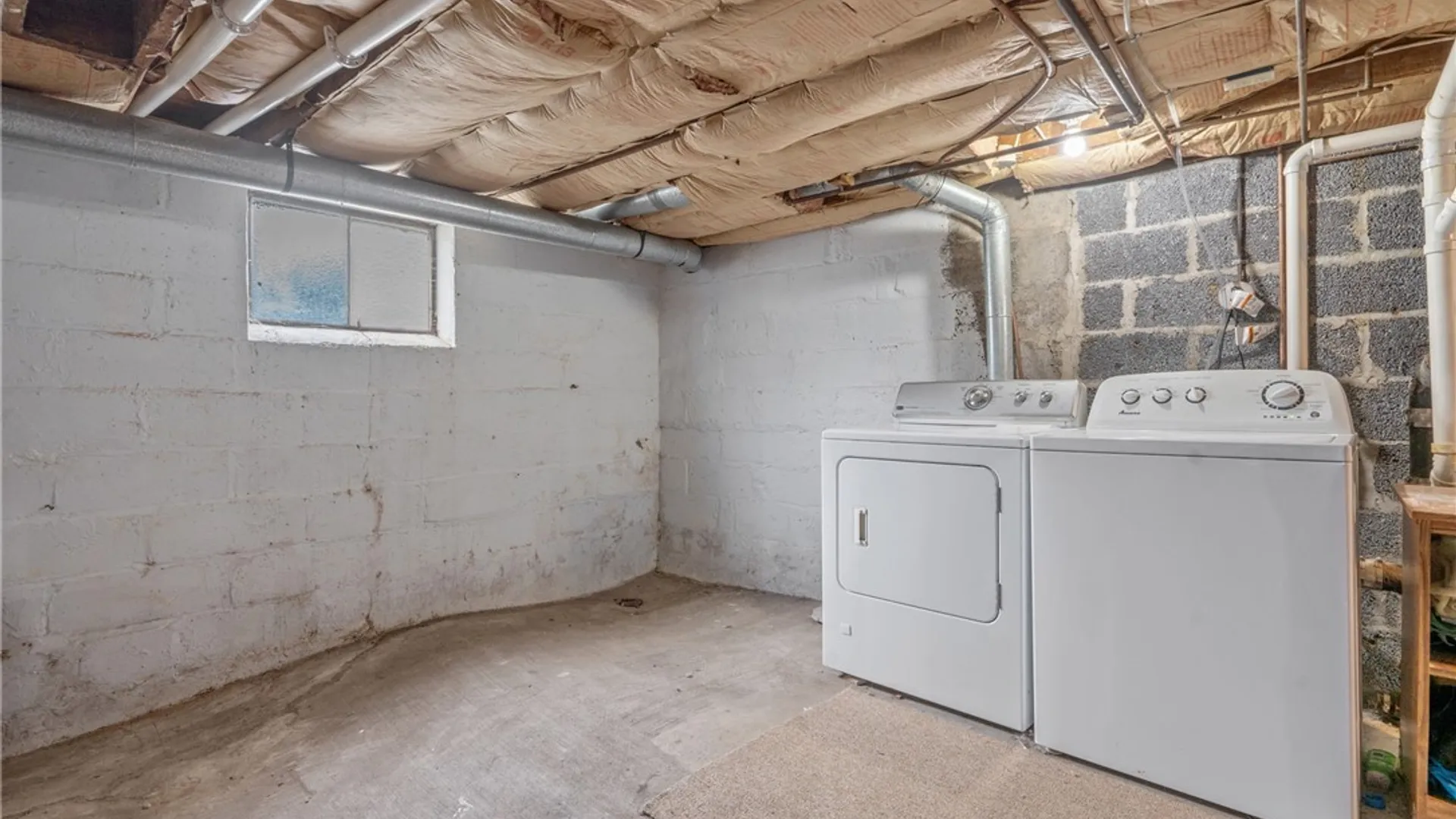 Property at 214 S Seward Avenue, Auburn, NY 13021 33