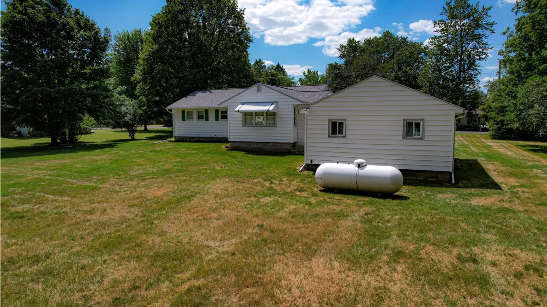 Property at 8583 W Bergen Road, Leroy, NY 14482 39