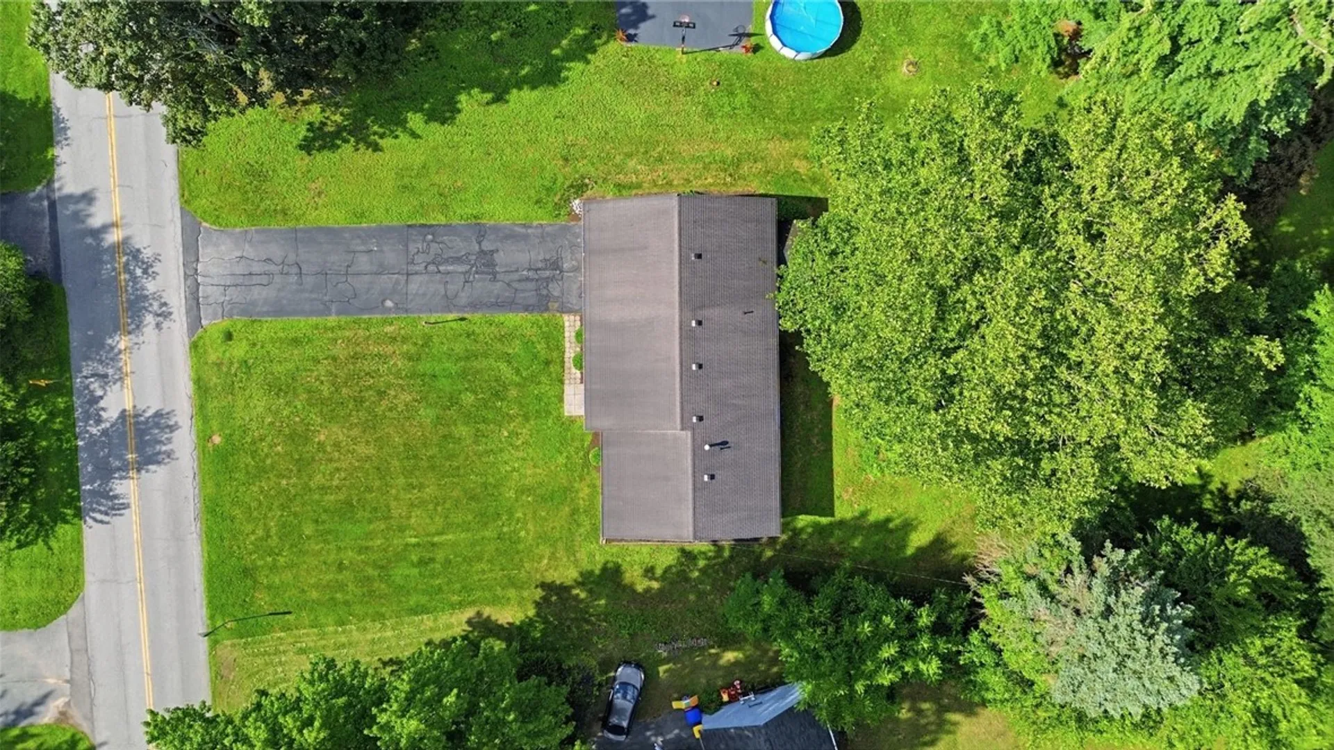 Property at 116 Chestnut Drive, Chili, NY 14624 31