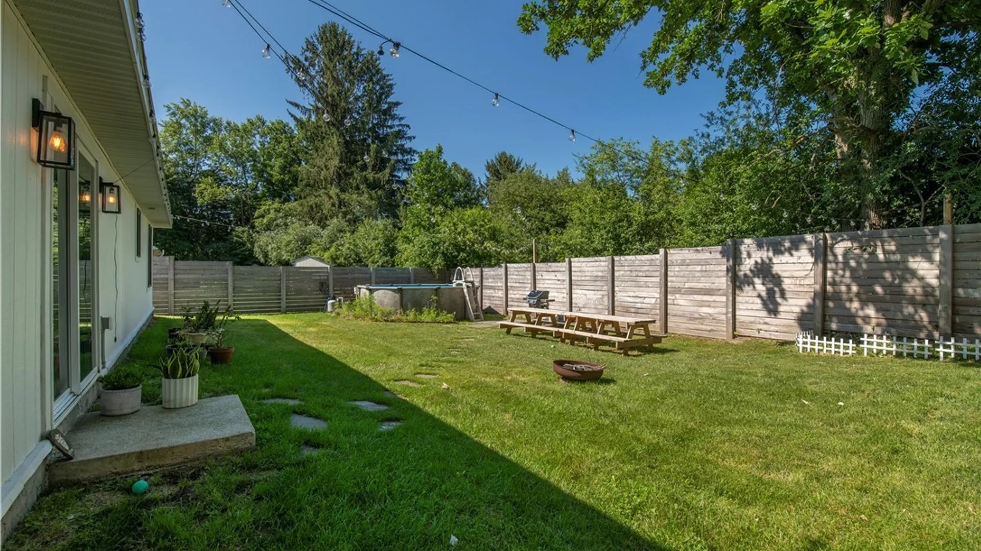Property at 11 Ruth Avenue, New Hartford, NY 13413 12
