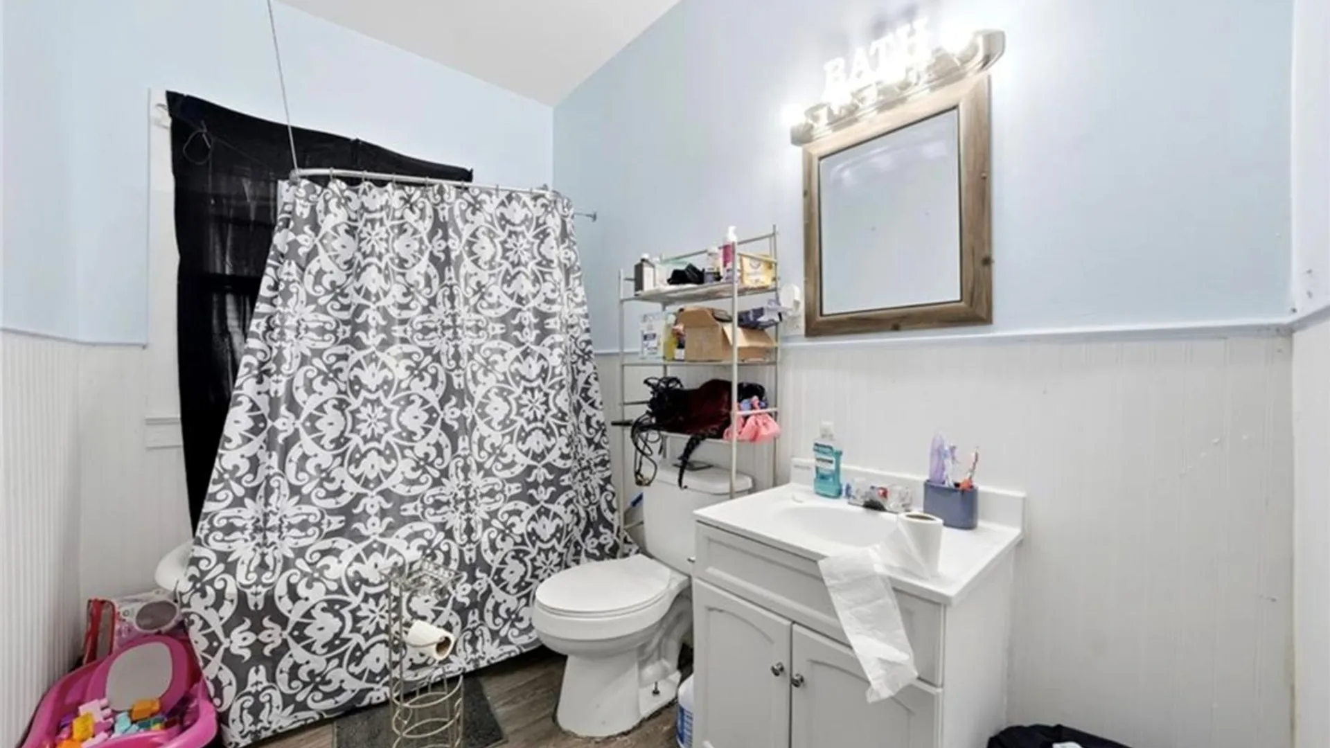 Property at 86 Kingston Place, Buffalo, NY 14206 17