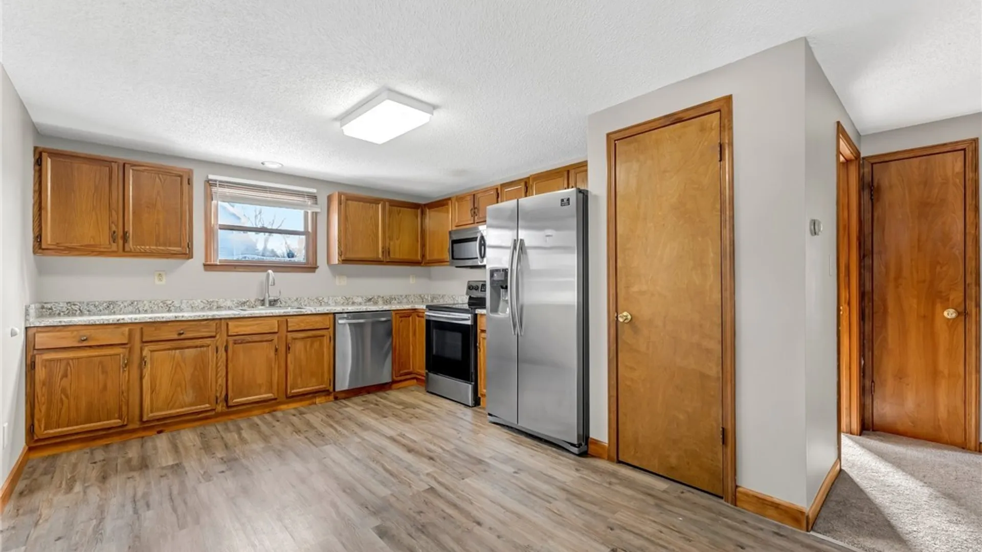 Property at 71 Downing Street, Buffalo, NY 14220 4
