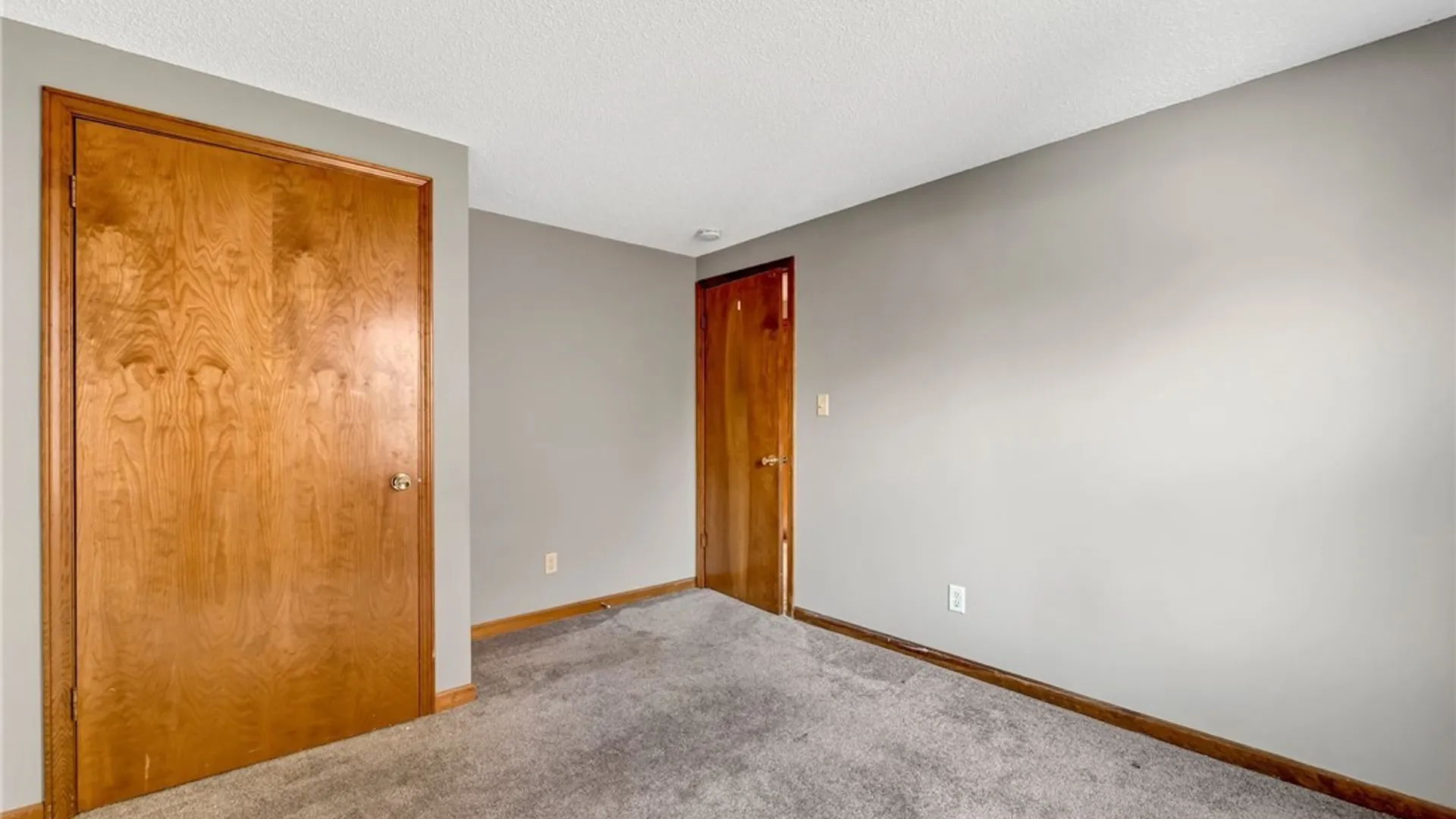 Property at 71 Downing Street, Buffalo, NY 14220 20