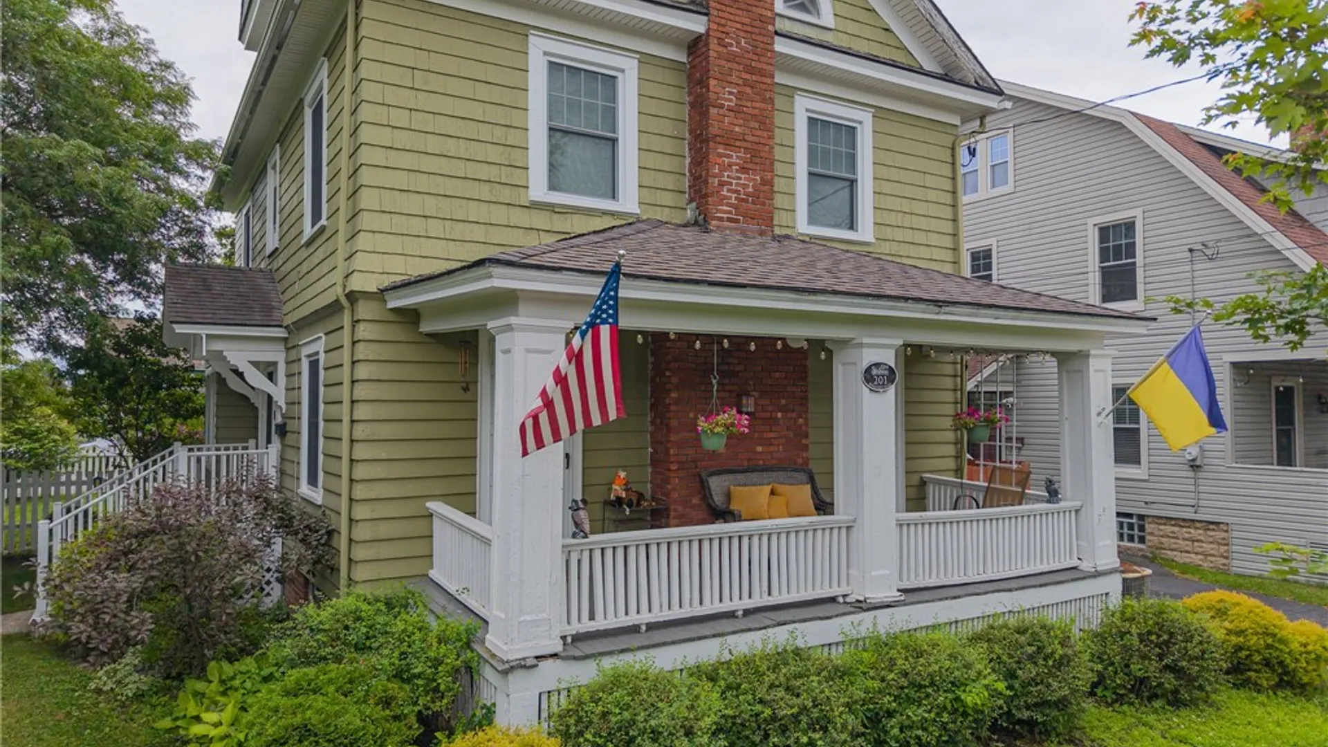 Property at 201 WELLESLEY Road, Syracuse, NY 13207 4