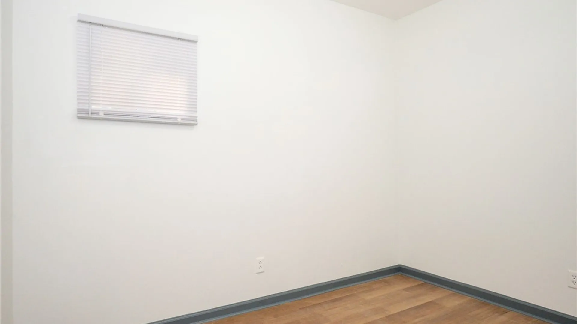 Property at 107 Hazelwood Avenue, Buffalo, NY 14215 13