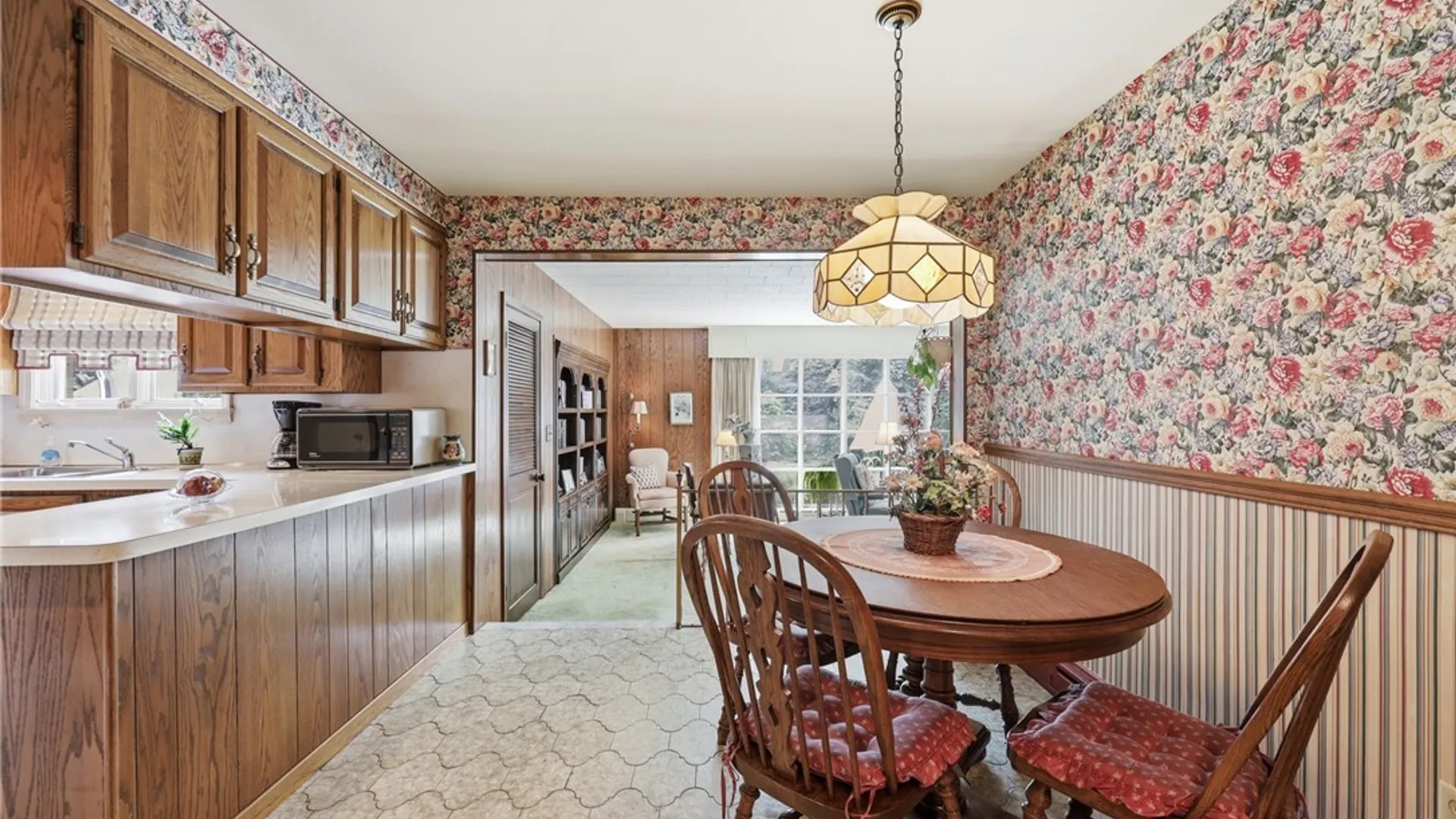 Property at 600 Roycroft Boulevard, Cheektowaga, NY 14225 14
