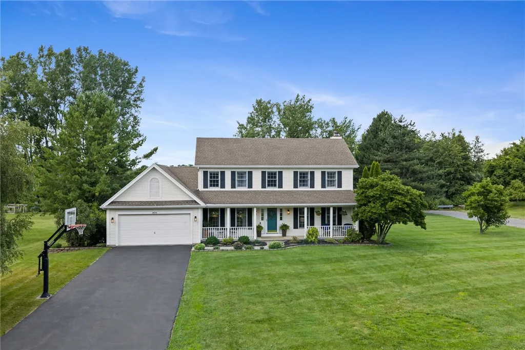 Property at 1454 Chigwell Lane, Webster, NY 14580