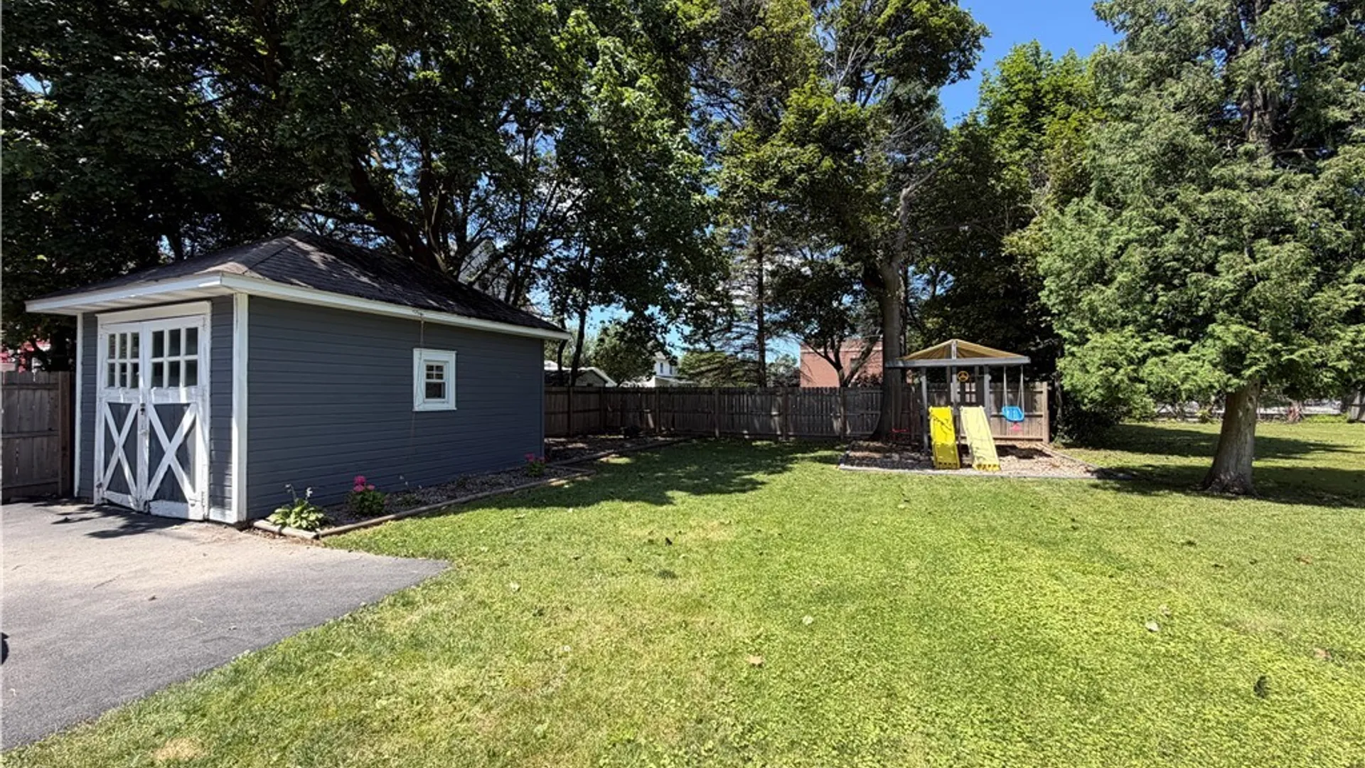 Property at 481 East Avenue, Lockport City, NY 14094 46