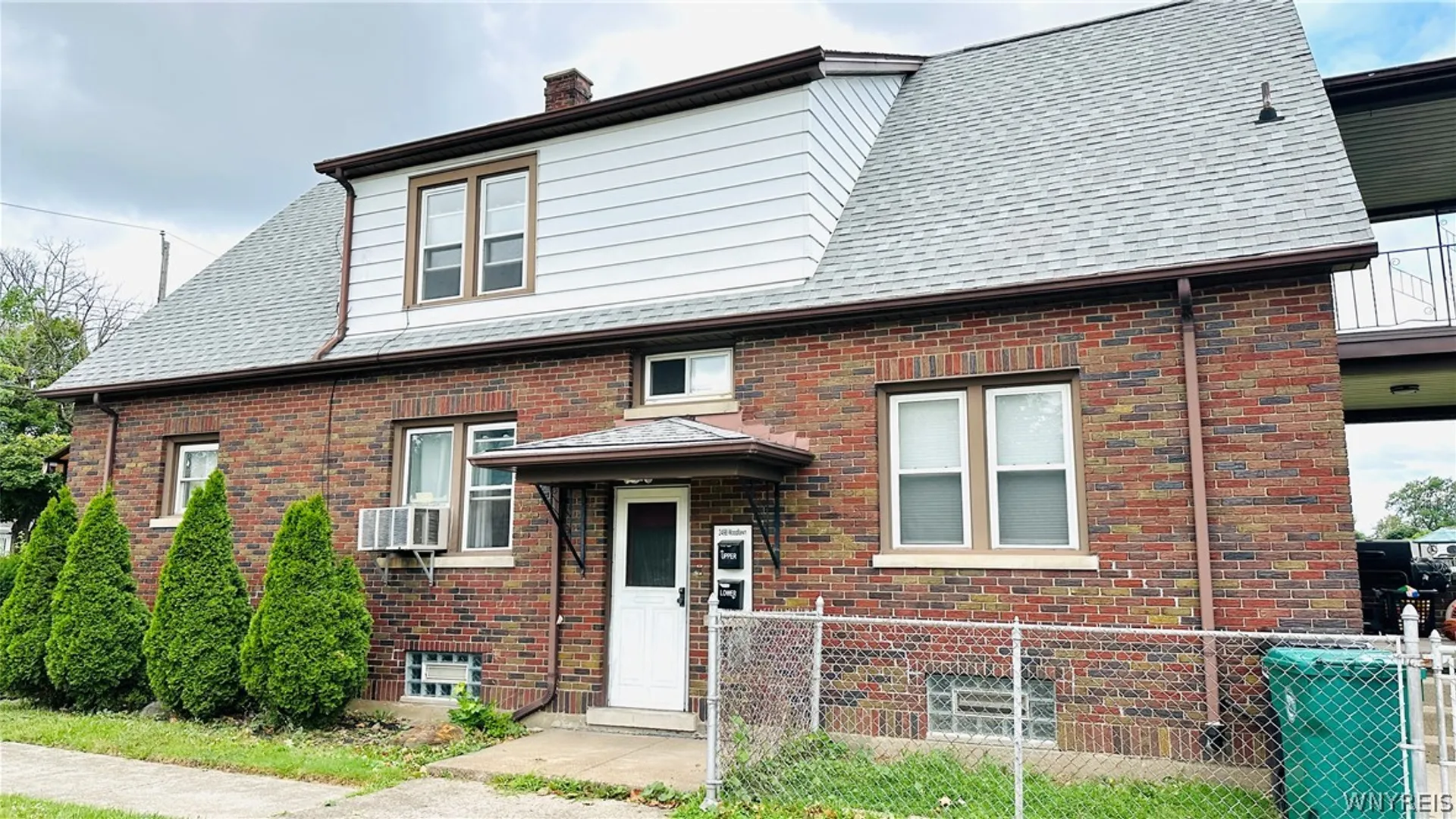 Property at 2498 Woodlawn, Niagara Falls, NY 14301 2