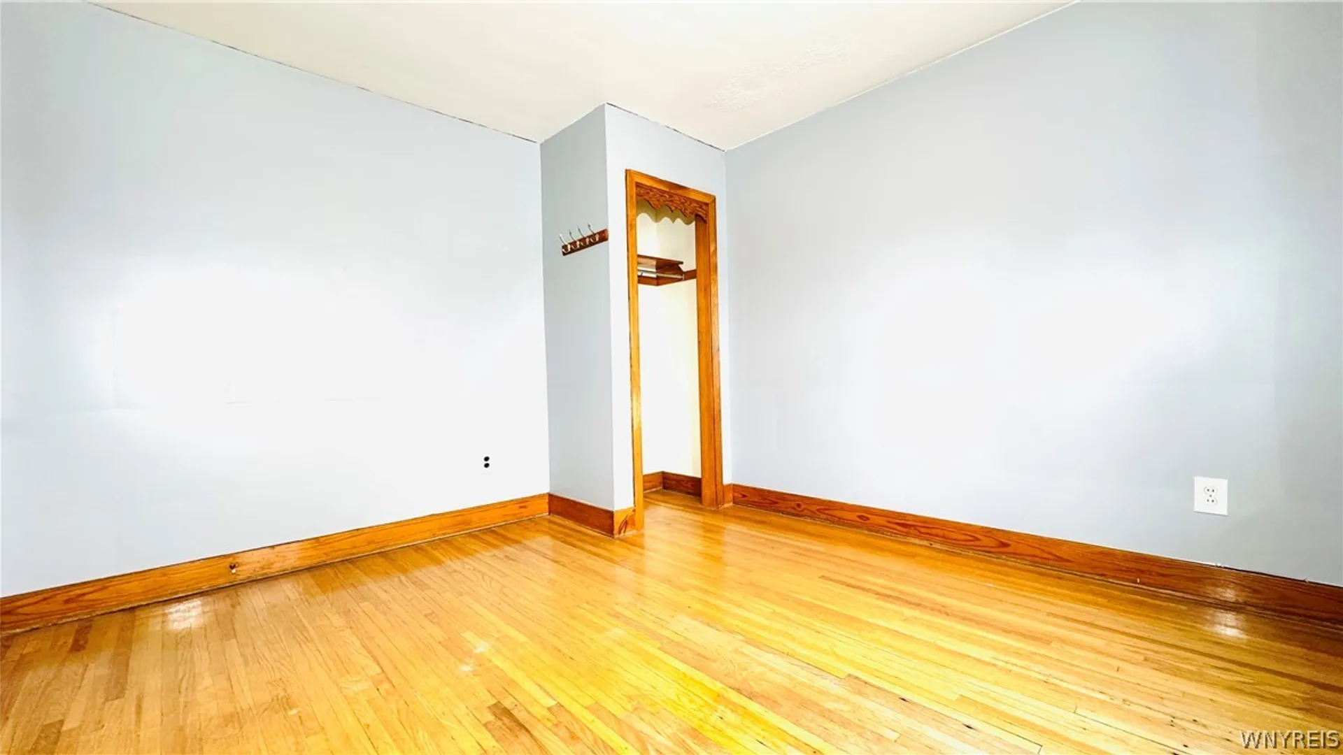 Property at 2498 Woodlawn, Niagara Falls, NY 14301 12