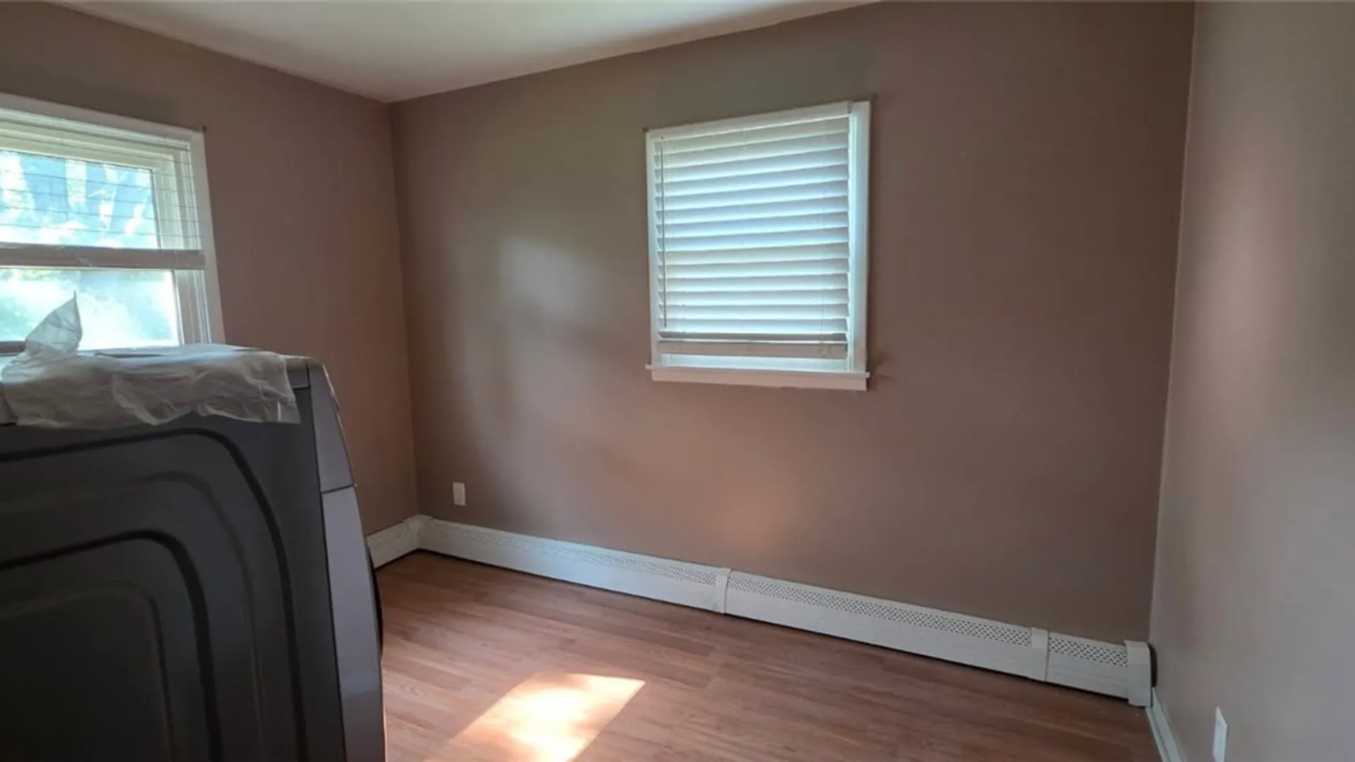 Property at 1097 Carter Drive, Grand Island, NY 14072 17