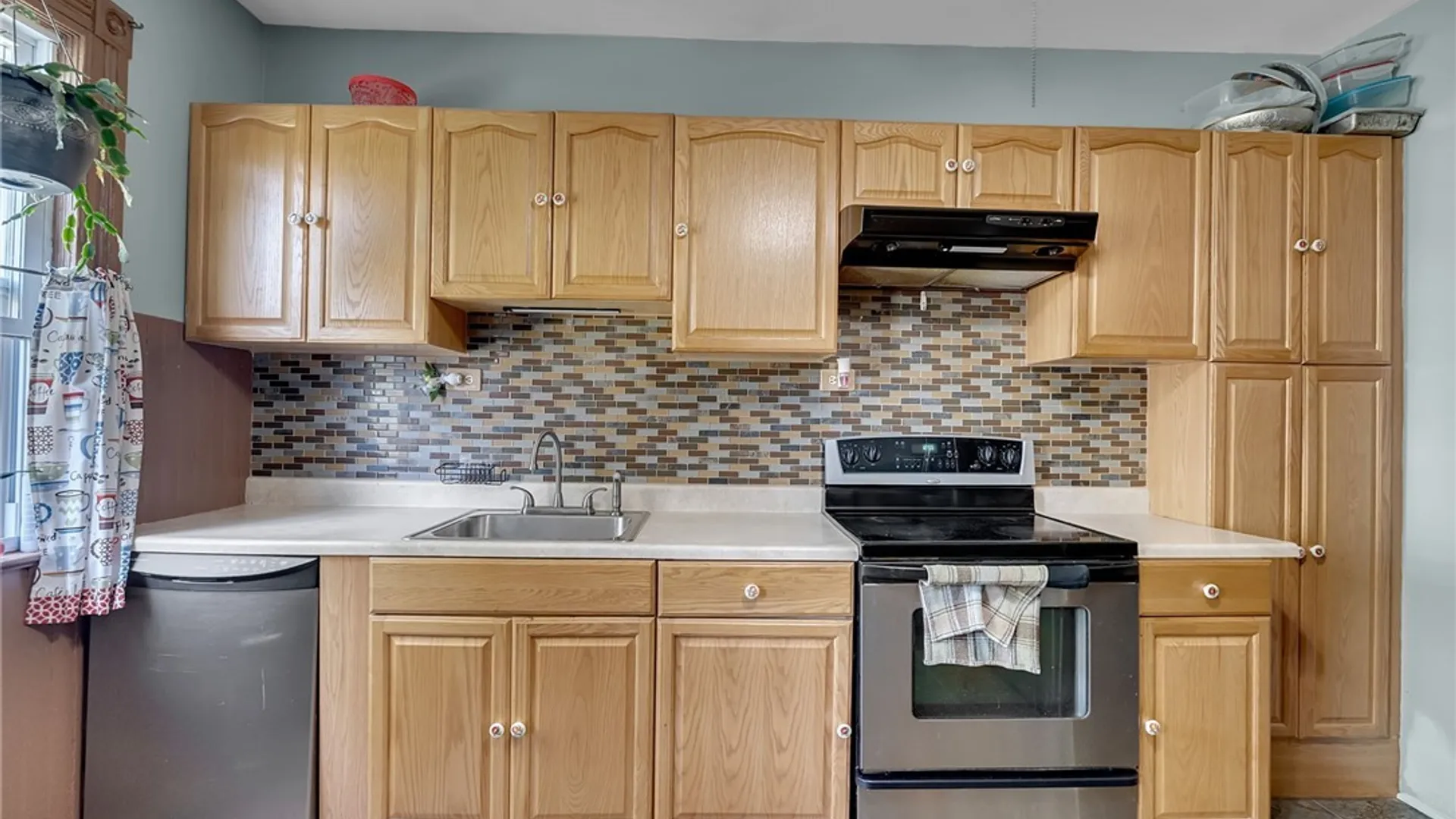 Property at 418 Breckenridge Street, Buffalo, NY 14213 23