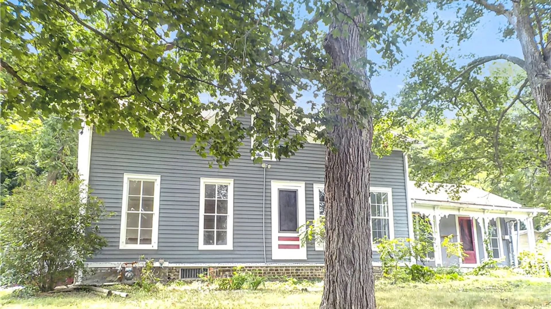Property at 25 N Academy Street, Middlebury, NY 14591 2