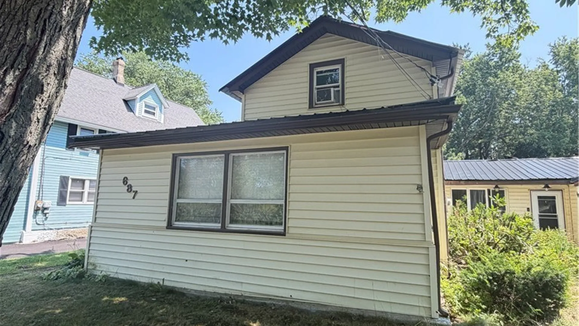 Property at 687 Railroad Avenue, Brant, NY 14081 2