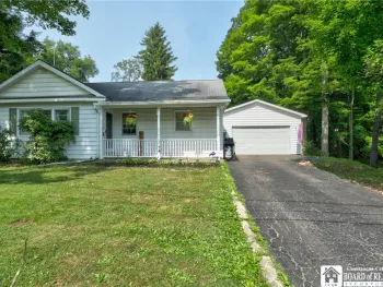 Property at 318 Maplecrest Avenue, Busti, NY 14750