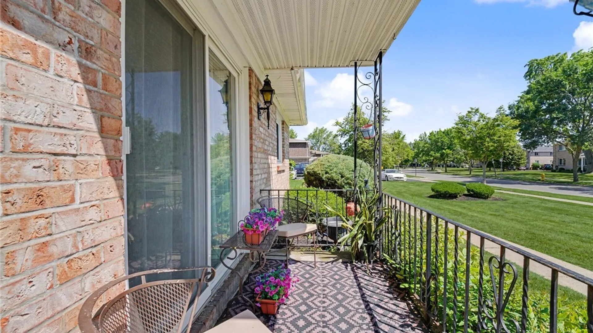Property at 120 Old Lyme Drive, Amherst, NY 14221 5