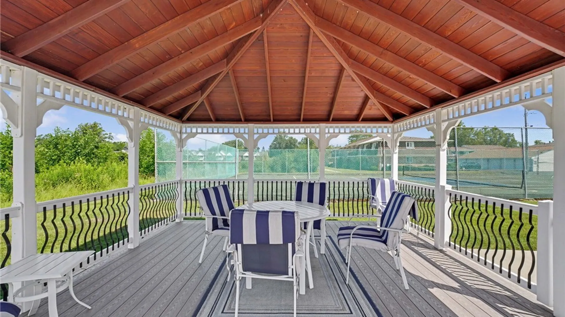 Property at 120 Old Lyme Drive, Amherst, NY 14221 36