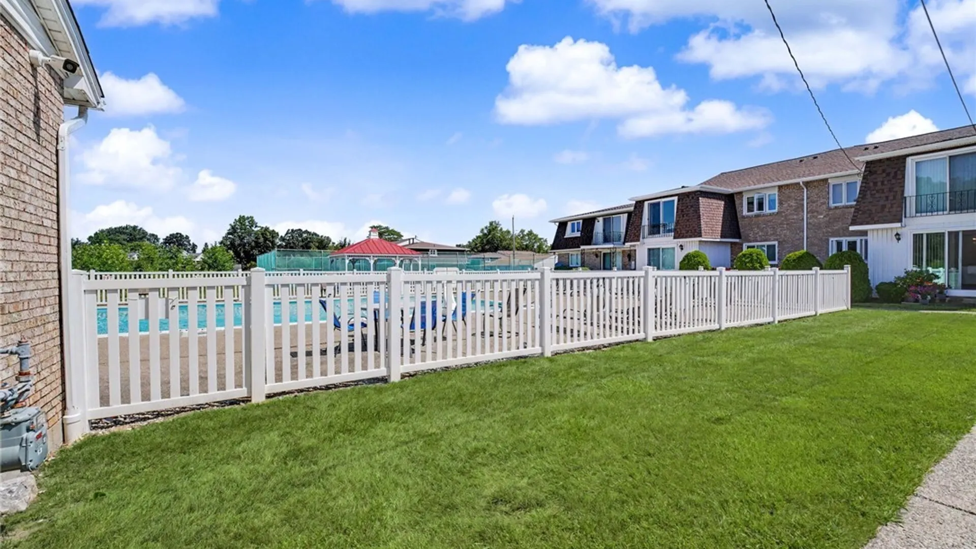 Property at 120 Old Lyme Drive, Amherst, NY 14221 39