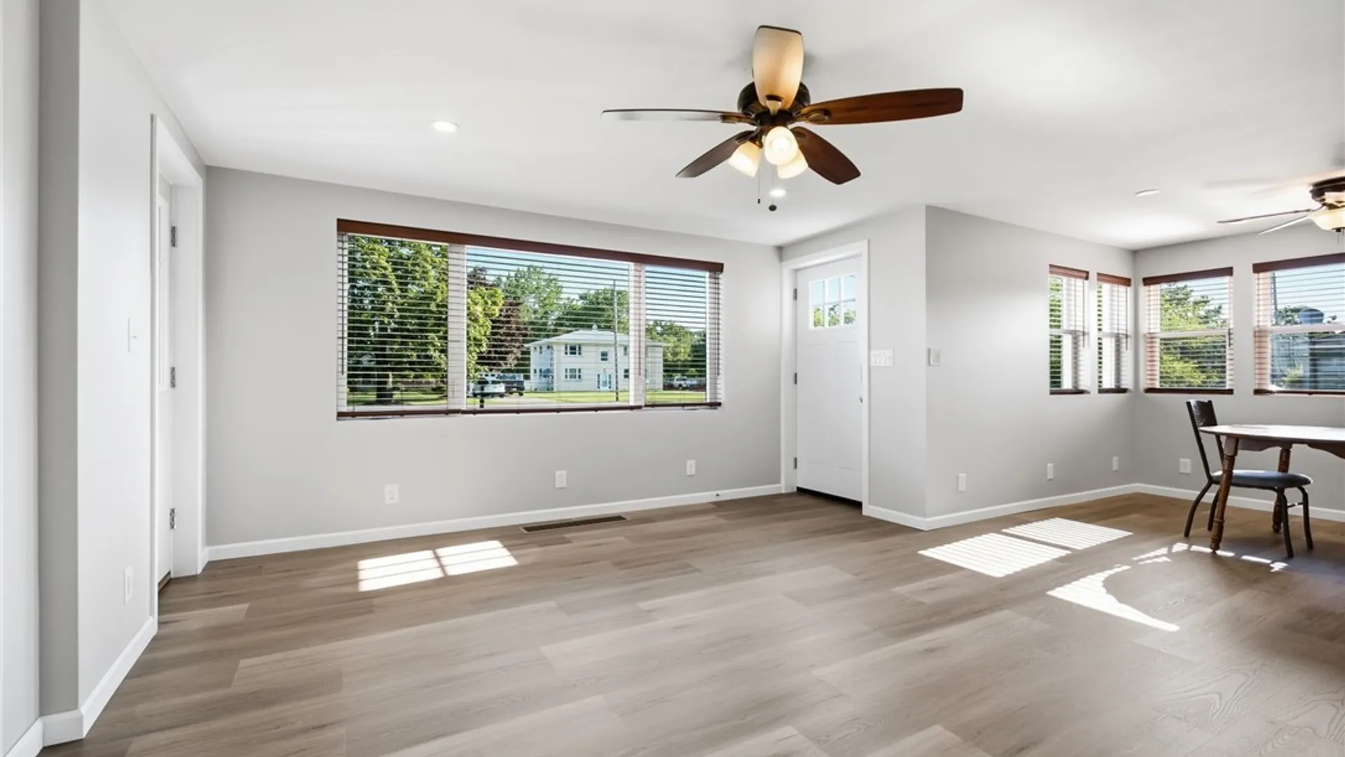 Property at 5189 Lake Avenue, Orchard Park, NY 14127 6