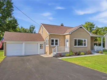 Property at 5189 Lake Avenue, Orchard Park, NY 14127
