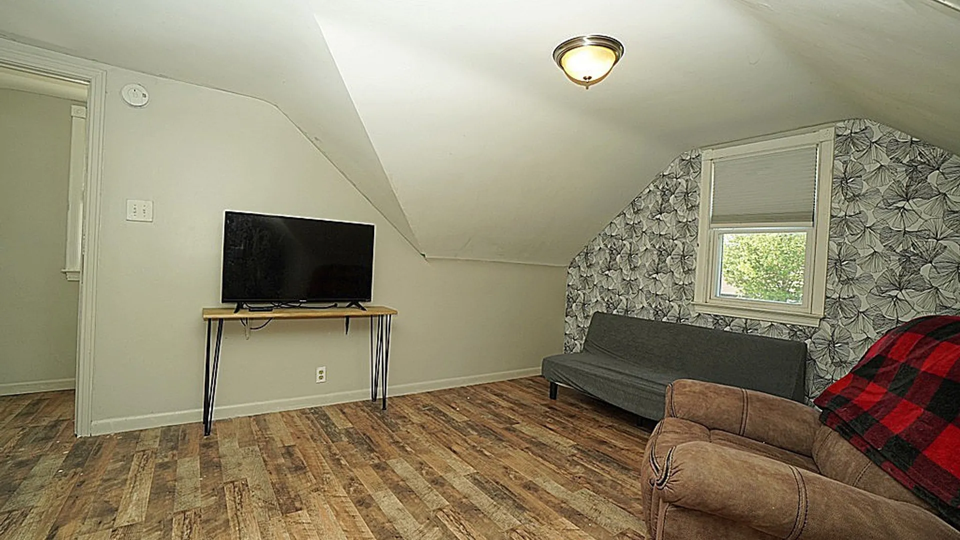 Property at 99 Briarwood Drive, West Seneca, NY 14224 18