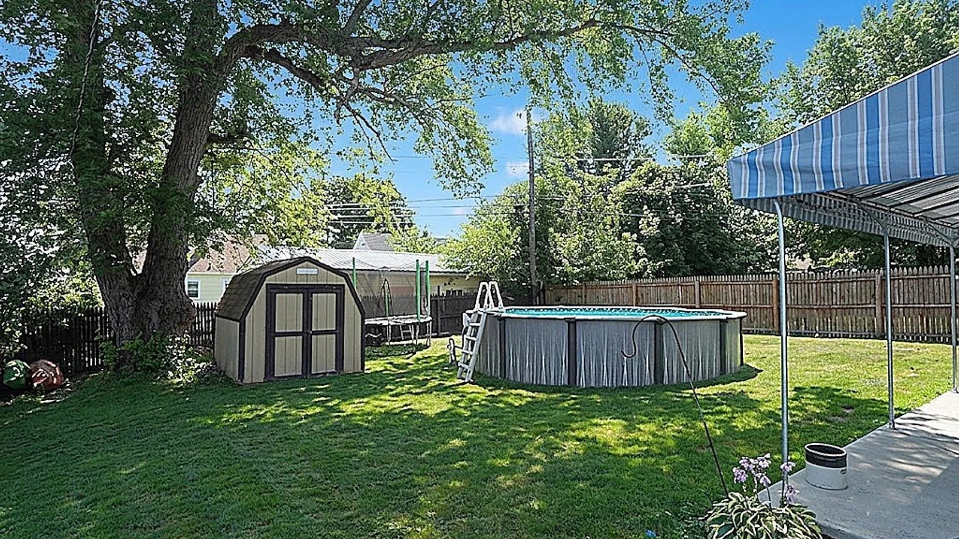 Property at 99 Briarwood Drive, West Seneca, NY 14224 32