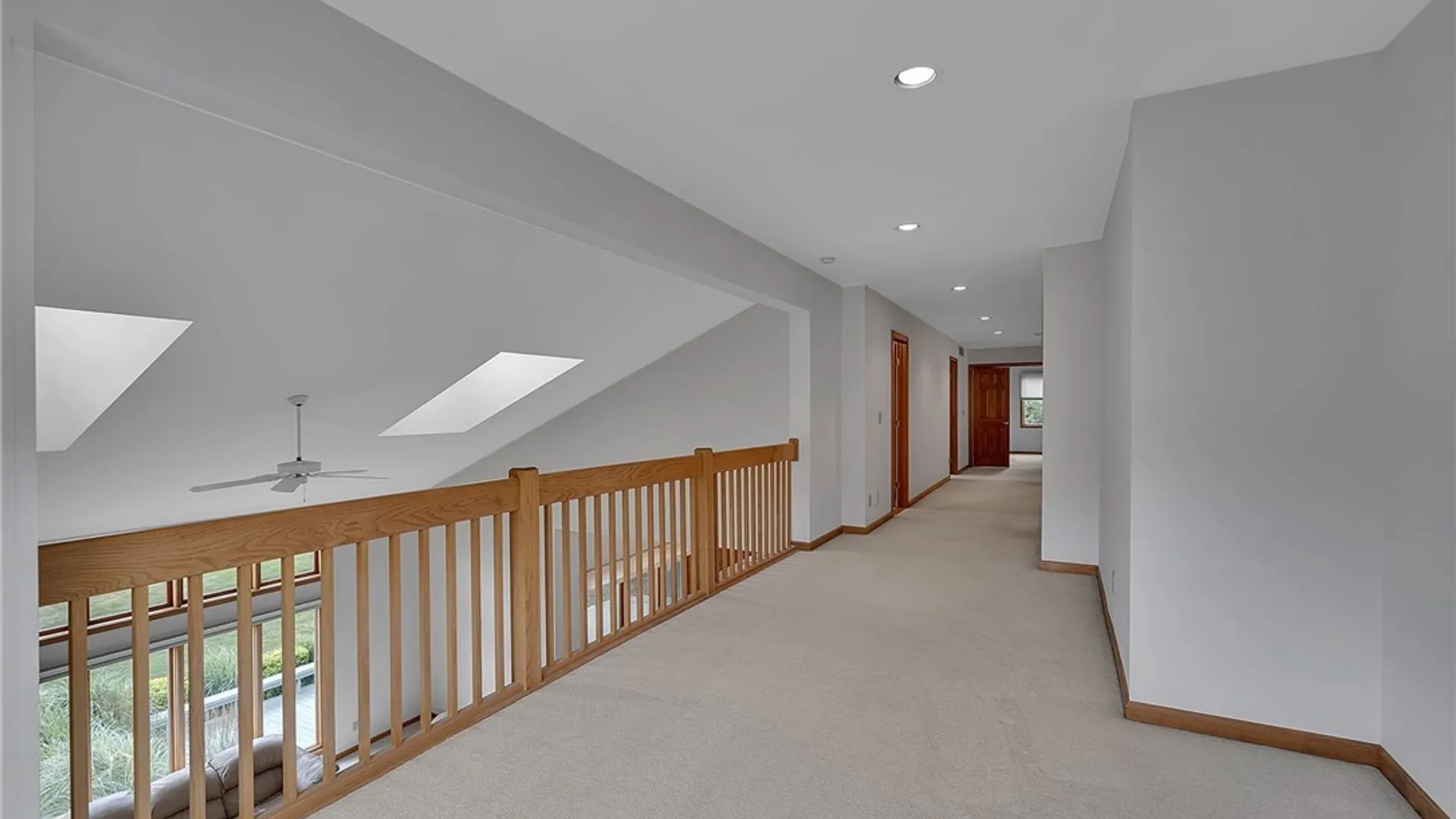 Property at 9530 Cobblestone Dr, Clarence, NY 14031 37