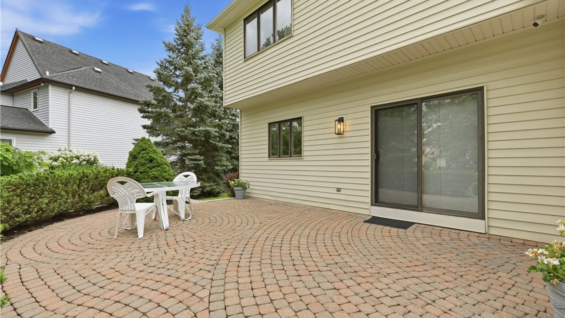 Property at 154 Viscount Drive, Amherst, NY 14221 45