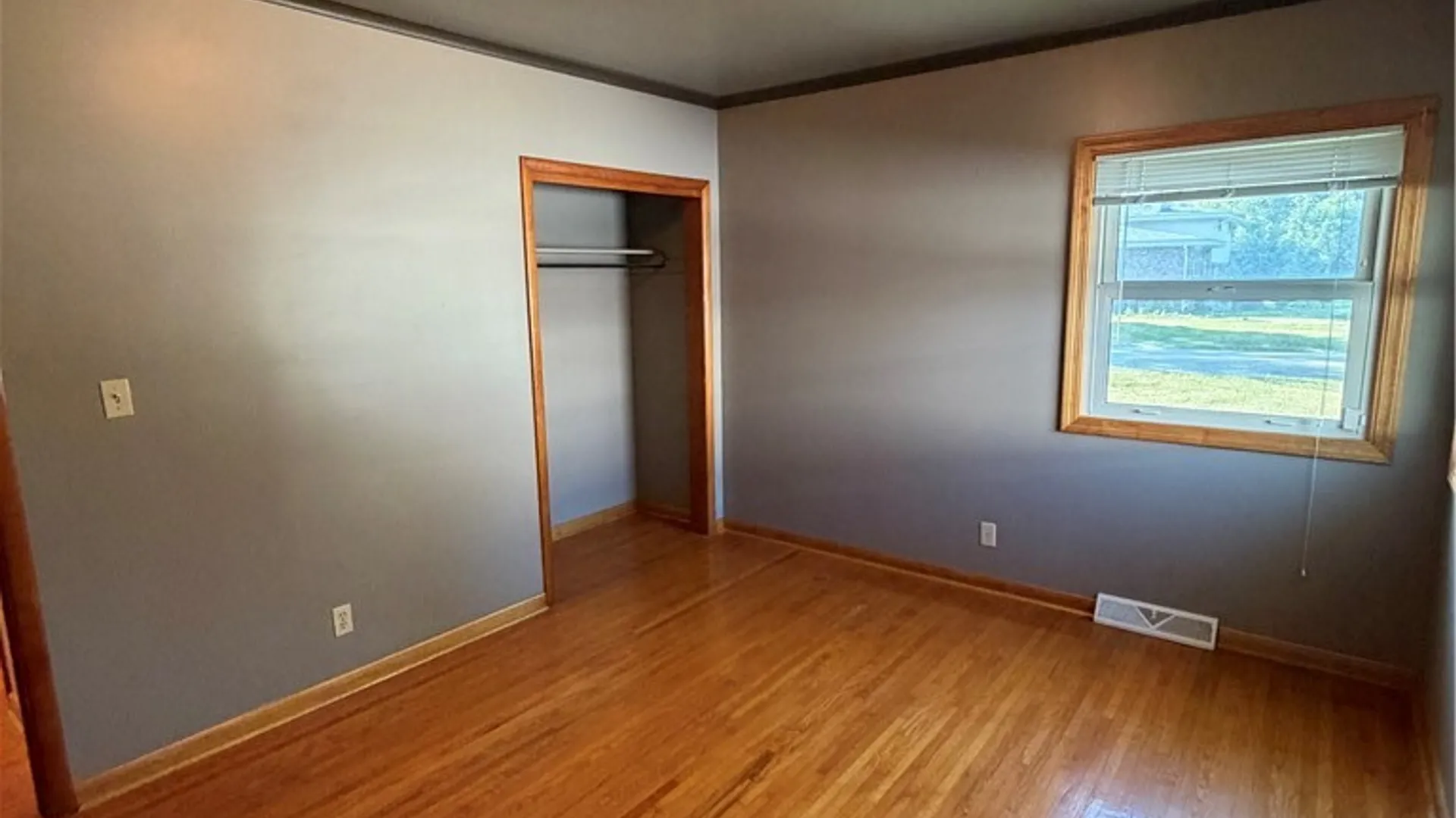 Property at 1629 S Bend Lane, Hamburg, NY 14085 22