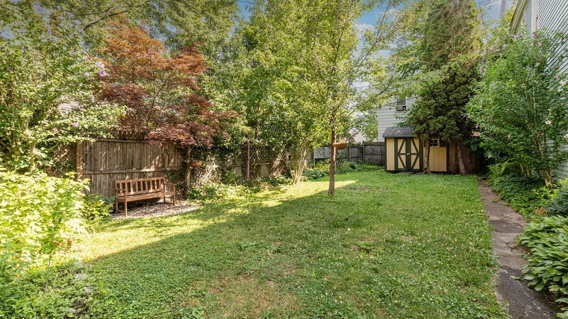 Property at 43 15th Street, Buffalo, NY 14213 3