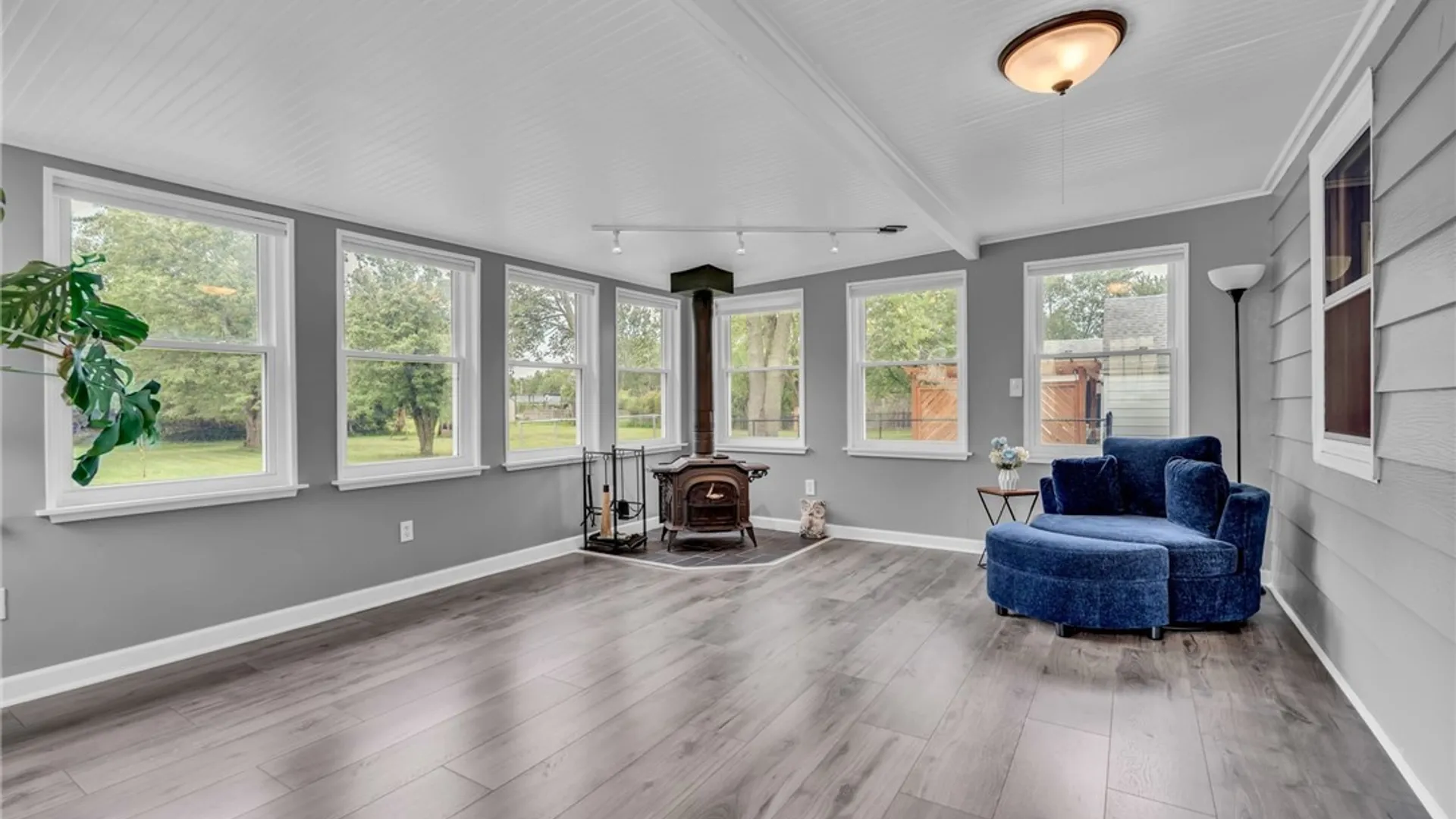 Property at 2506 Fix Road, Grand Island, NY 14072 11