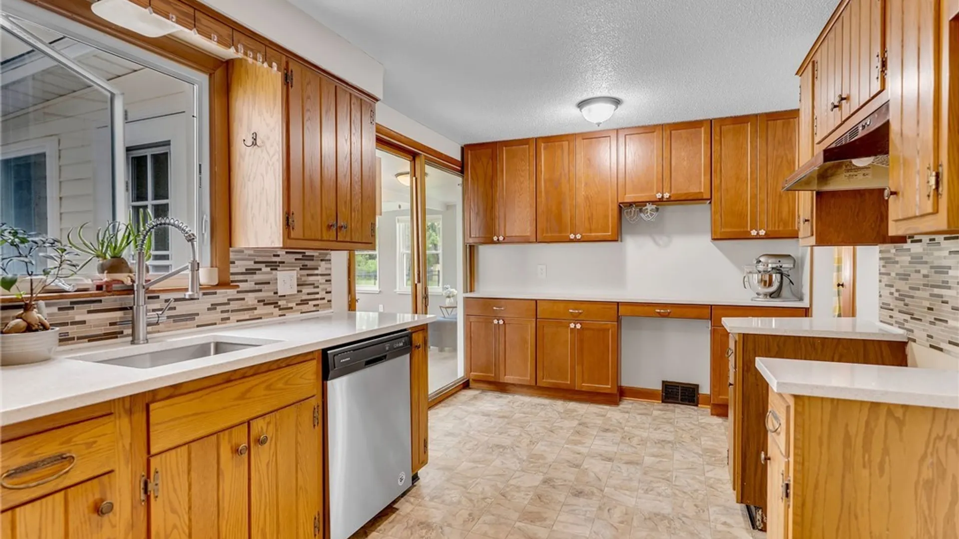 Property at 2506 Fix Road, Grand Island, NY 14072 7