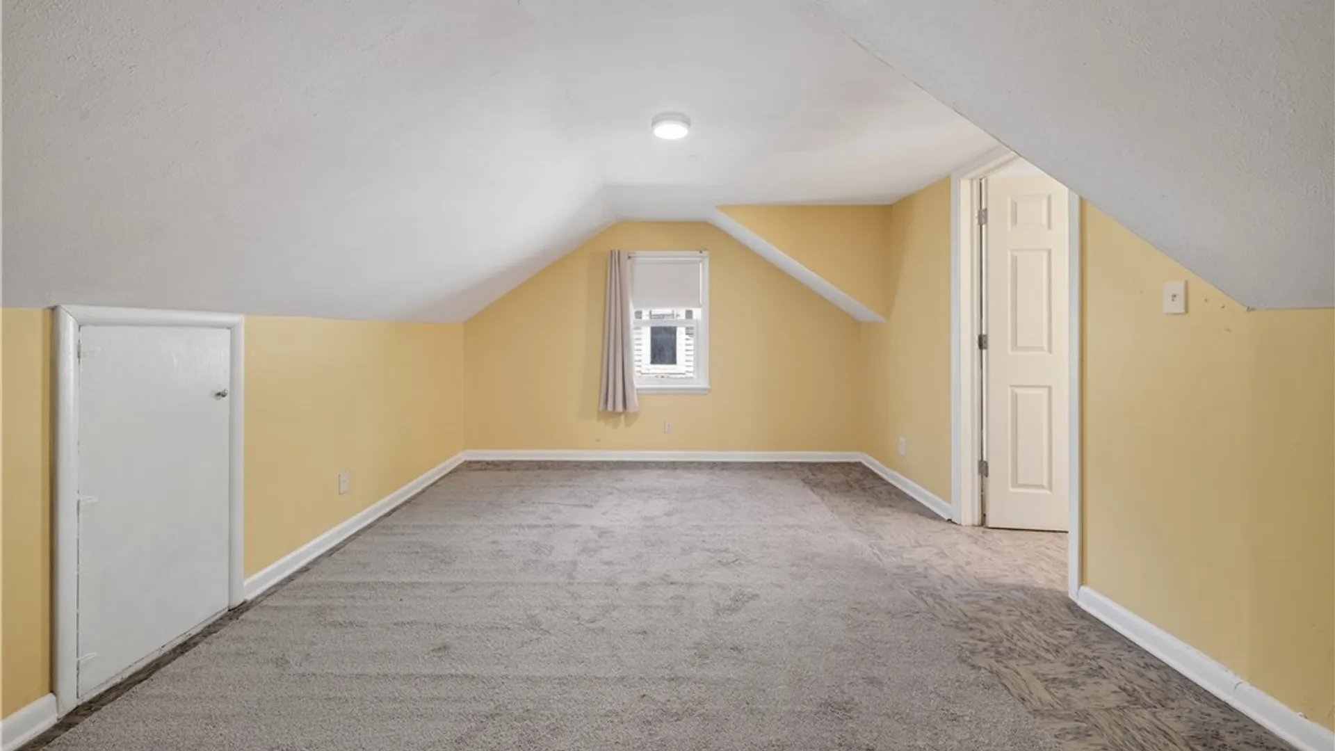 Property at 206 Searlwyn Road, Syracuse, NY 13205 21