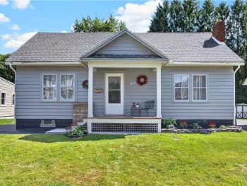 Property at 206 Searlwyn Road, Syracuse, NY 13205