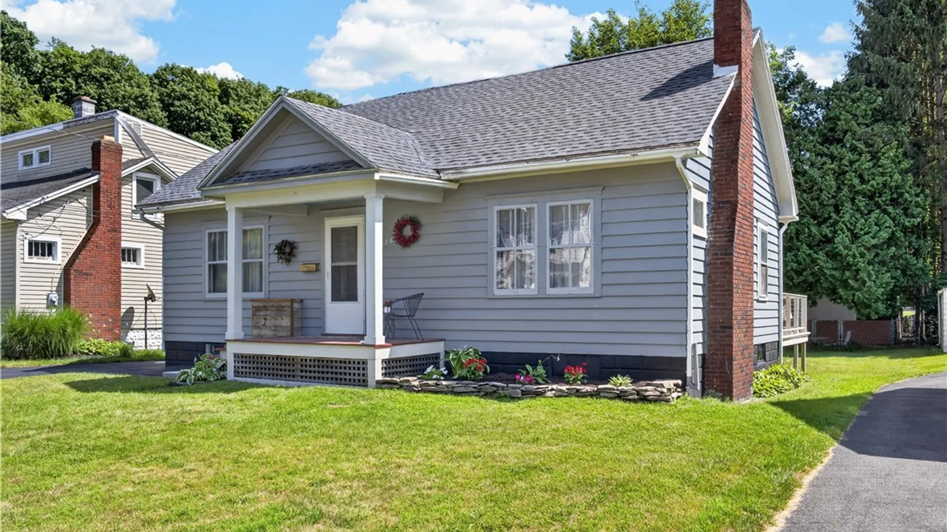 Property at 206 Searlwyn Road, Syracuse, NY 13205 3