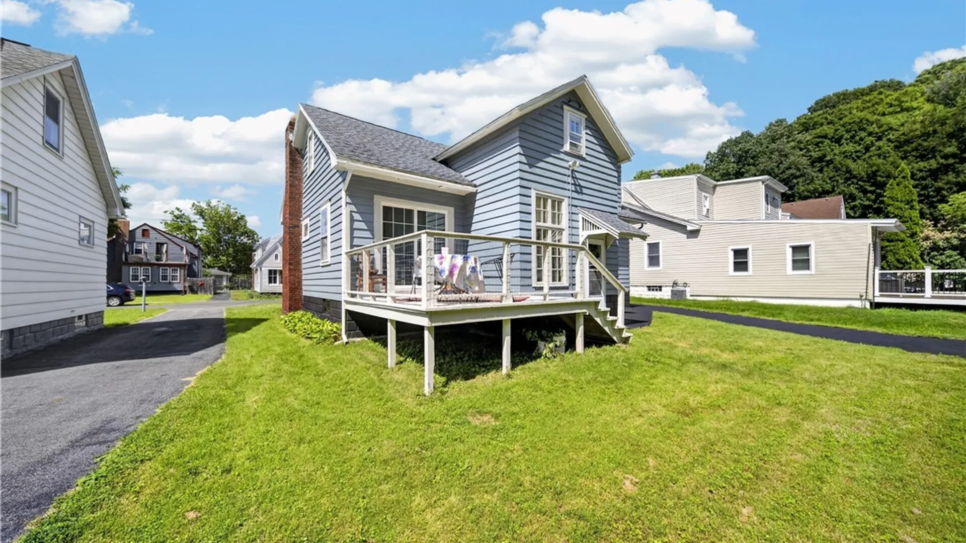 Property at 206 Searlwyn Road, Syracuse, NY 13205 35