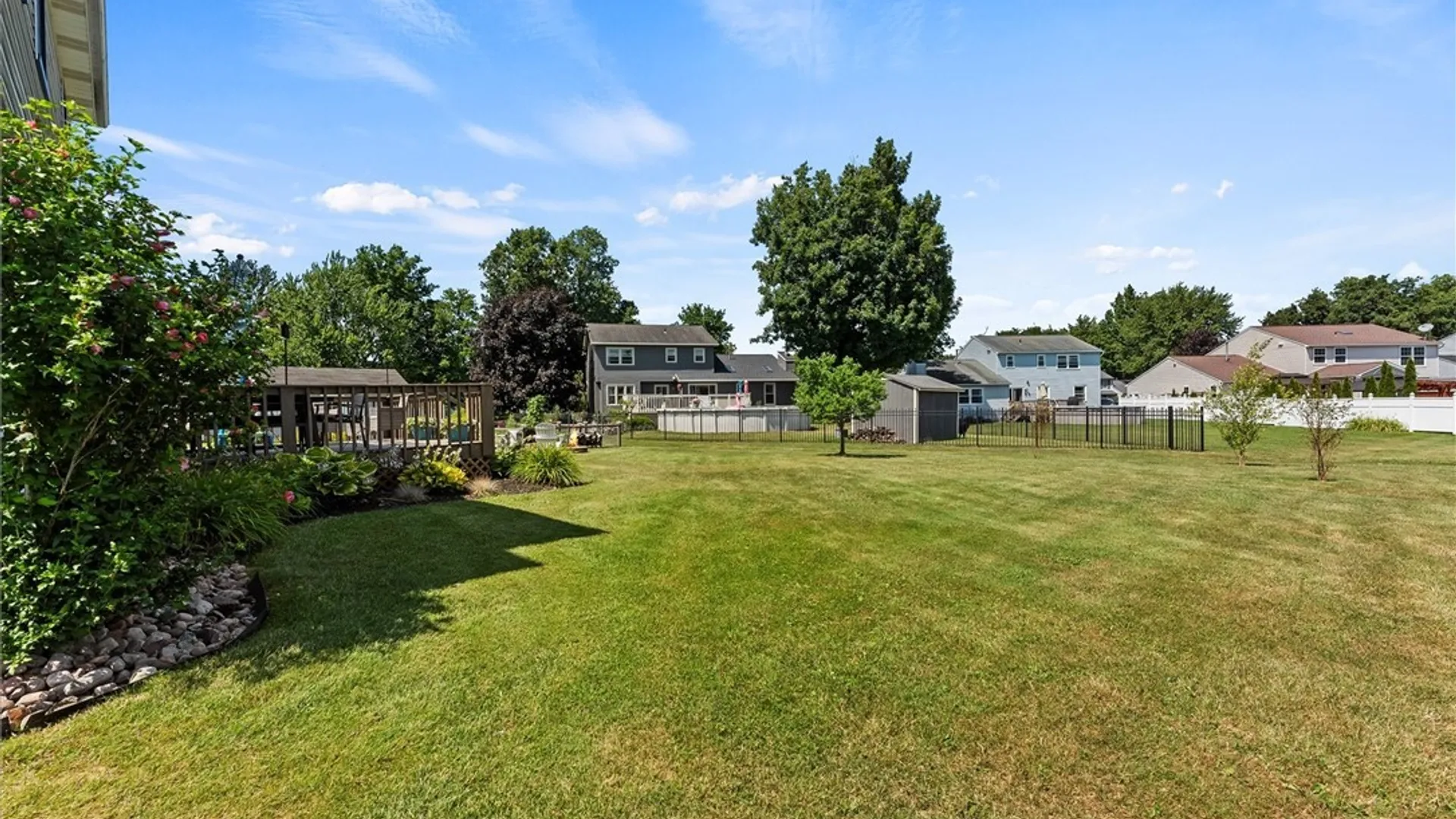 Property at 8600 Snowshoe Trail, Cicero, NY 13039 33