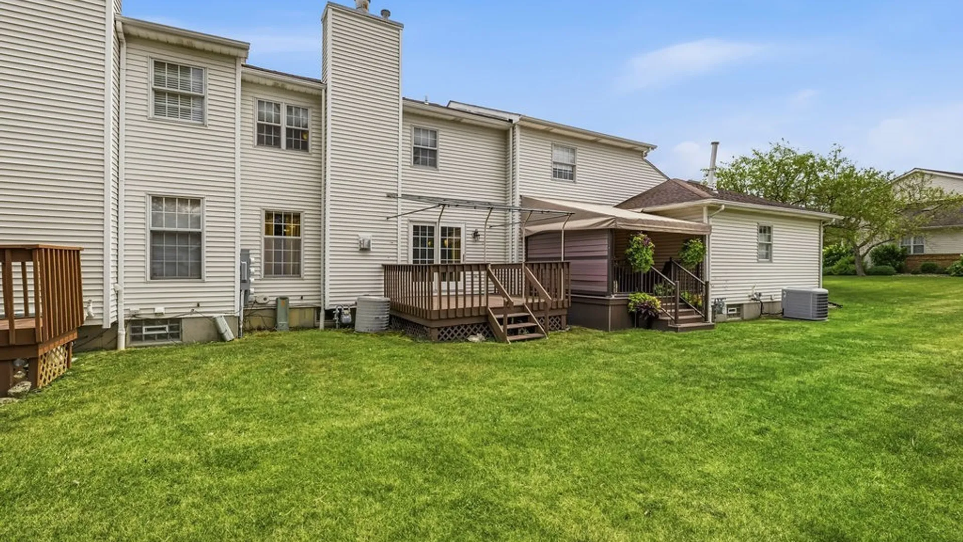 Property at 14 Southwick Drive, Orchard Park, NY 14127 29