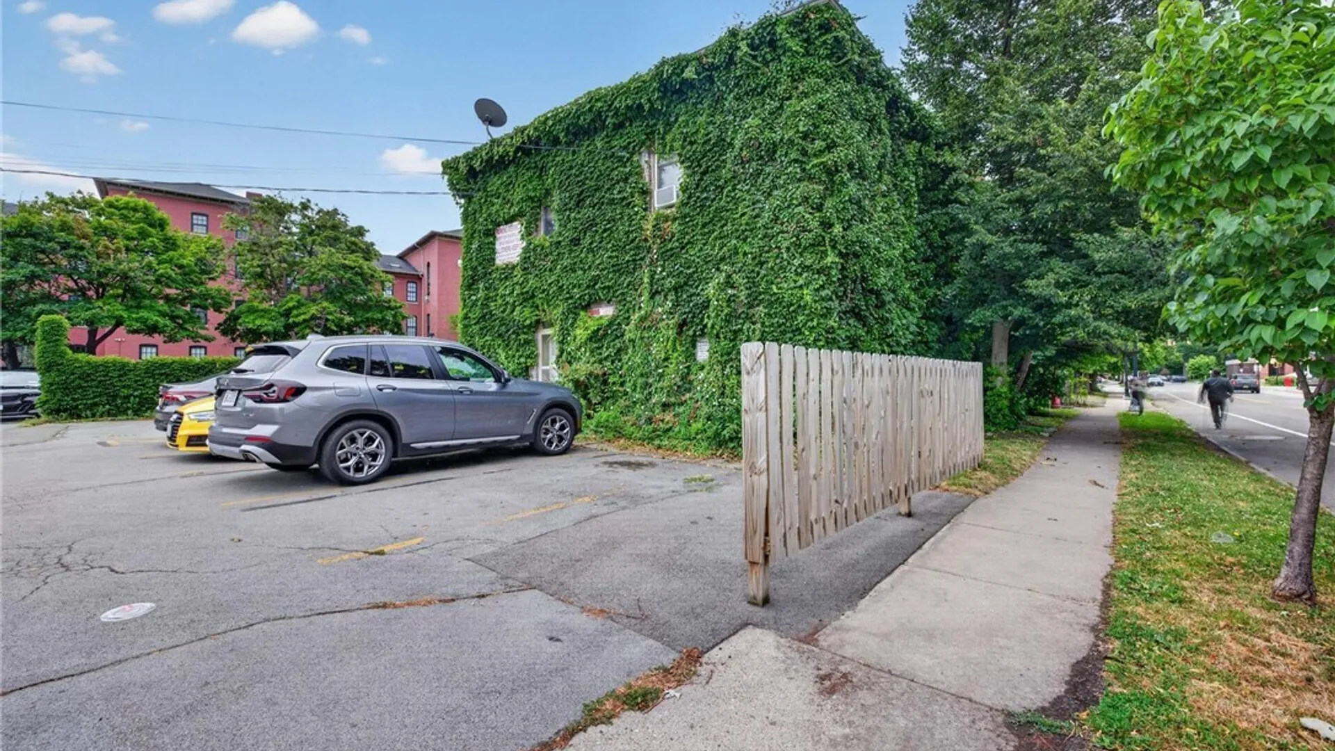 Property at 399 S Elmwood Avenue, Buffalo, NY 14201 43
