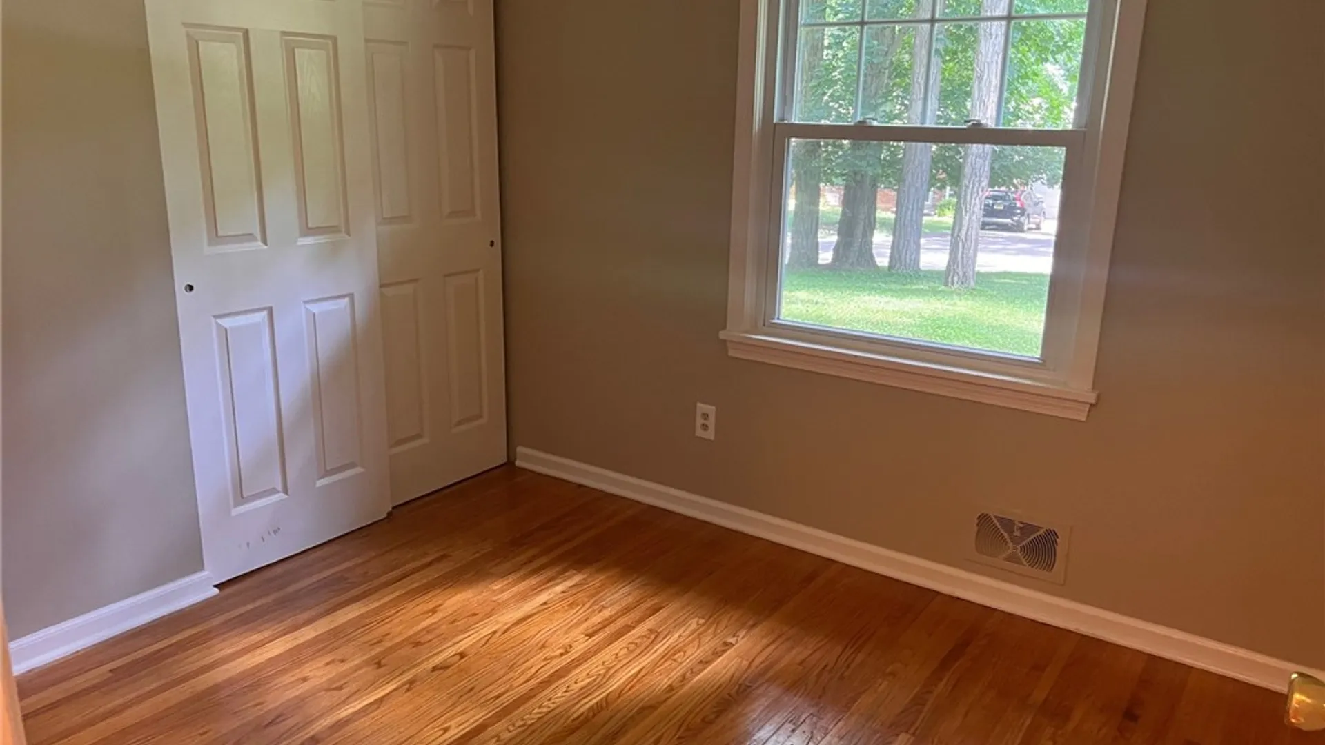 Property at 40 Hunters, Perinton, NY 14534 8