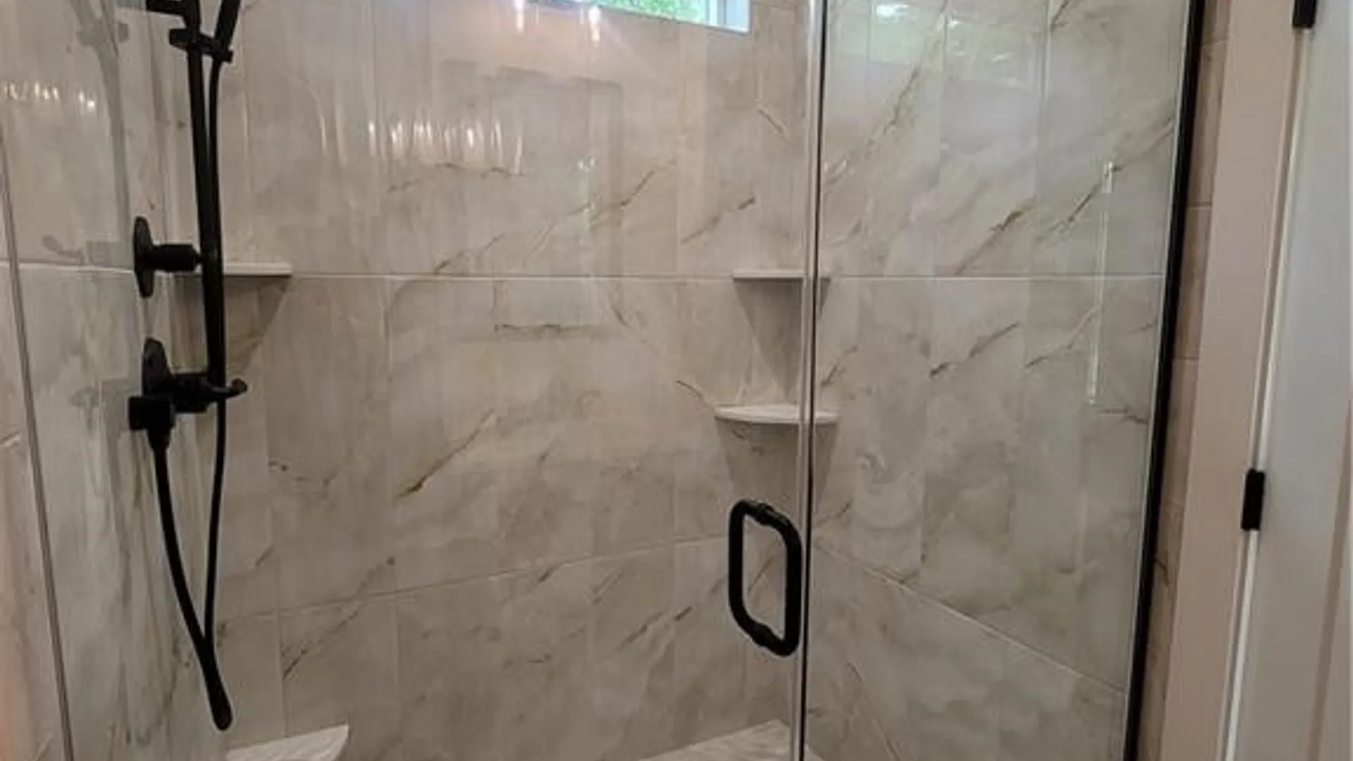 Property at 4C Mistral Circle, Clay, NY 13090 9