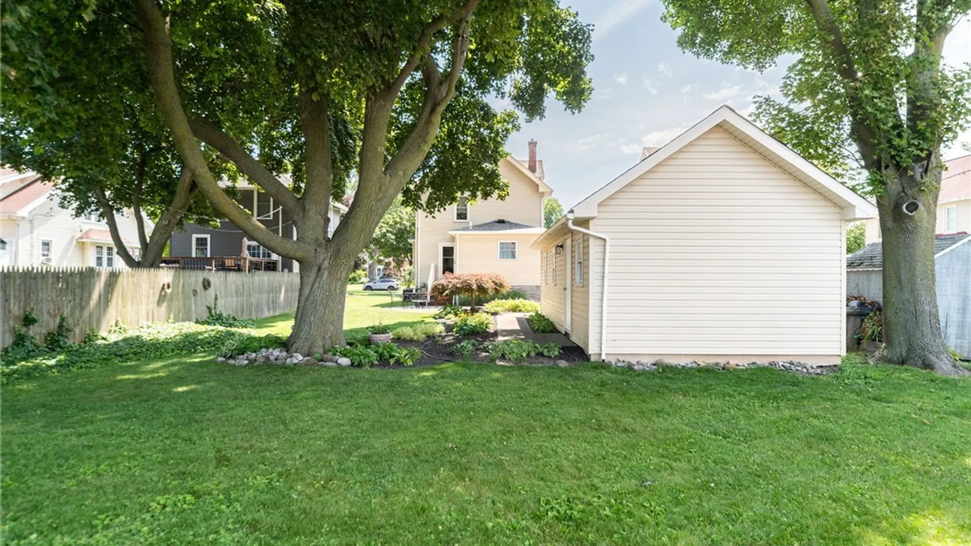 Property at 57 Redfield Parkway, Batavia City, NY 14020 4