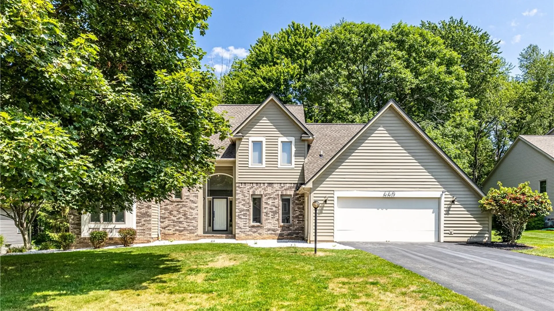 Property at 660 Treasure Circle, Webster, NY 14580 2