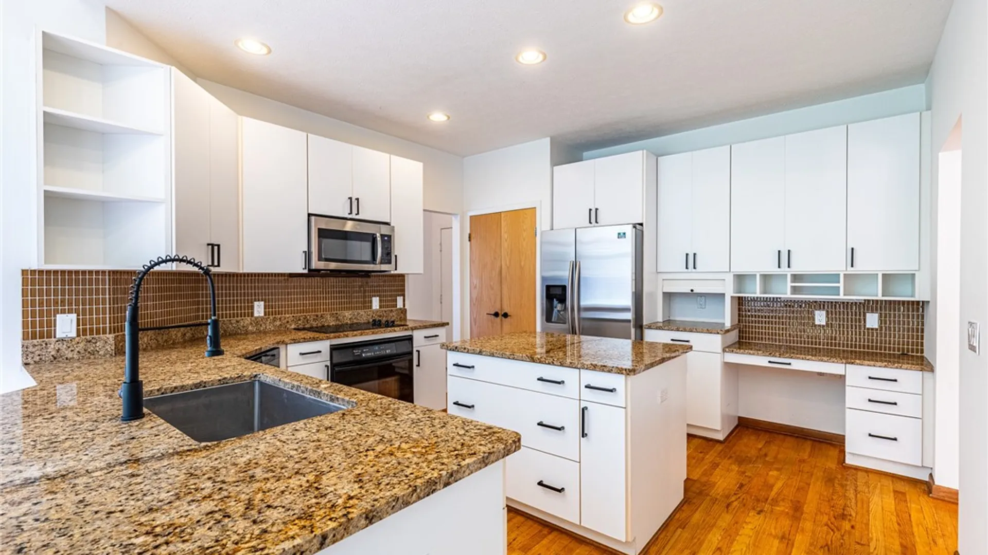 Property at 660 Treasure Circle, Webster, NY 14580 13