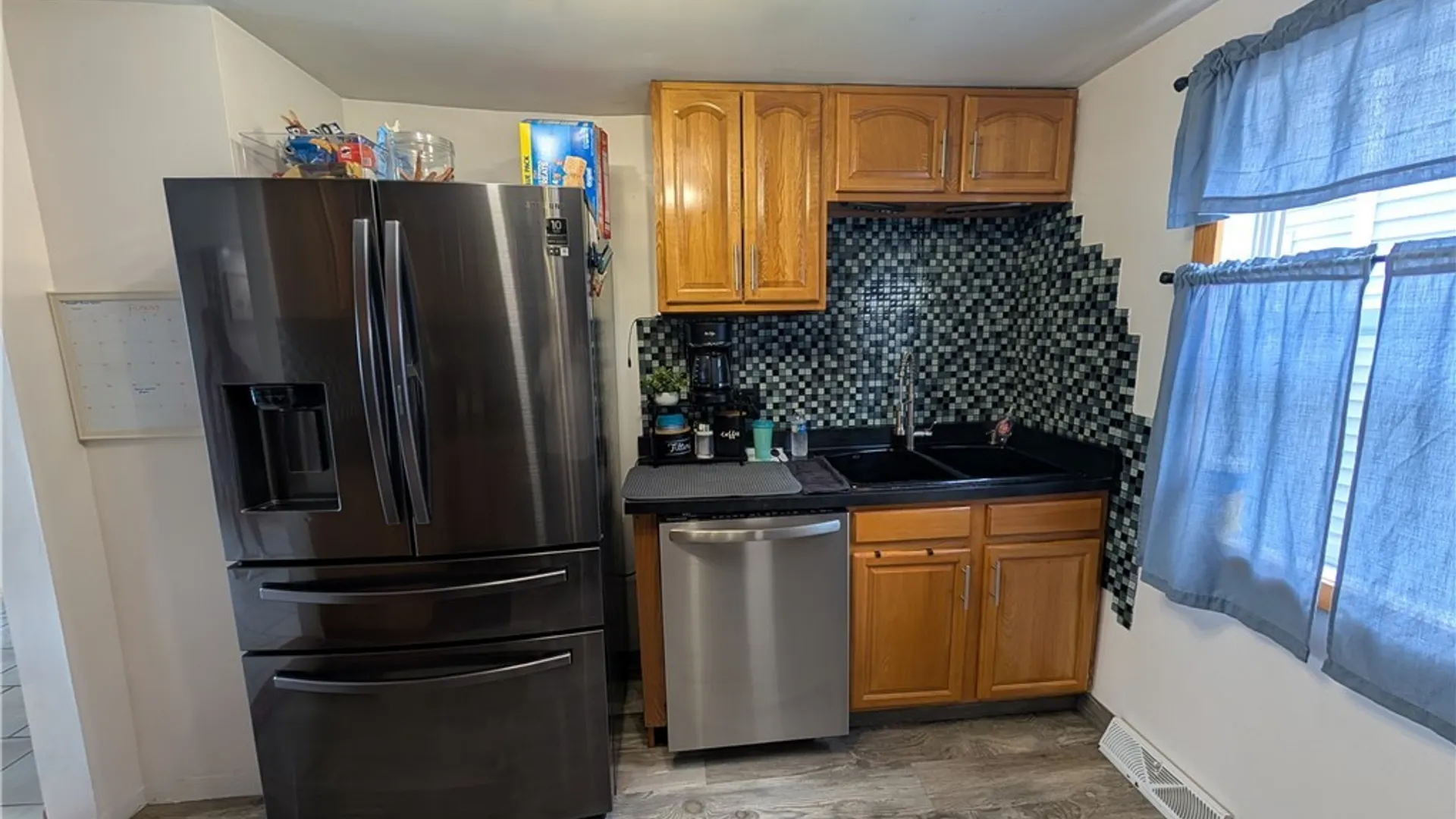 Property at 287 Crowley Avenue, Buffalo, NY 14207 4