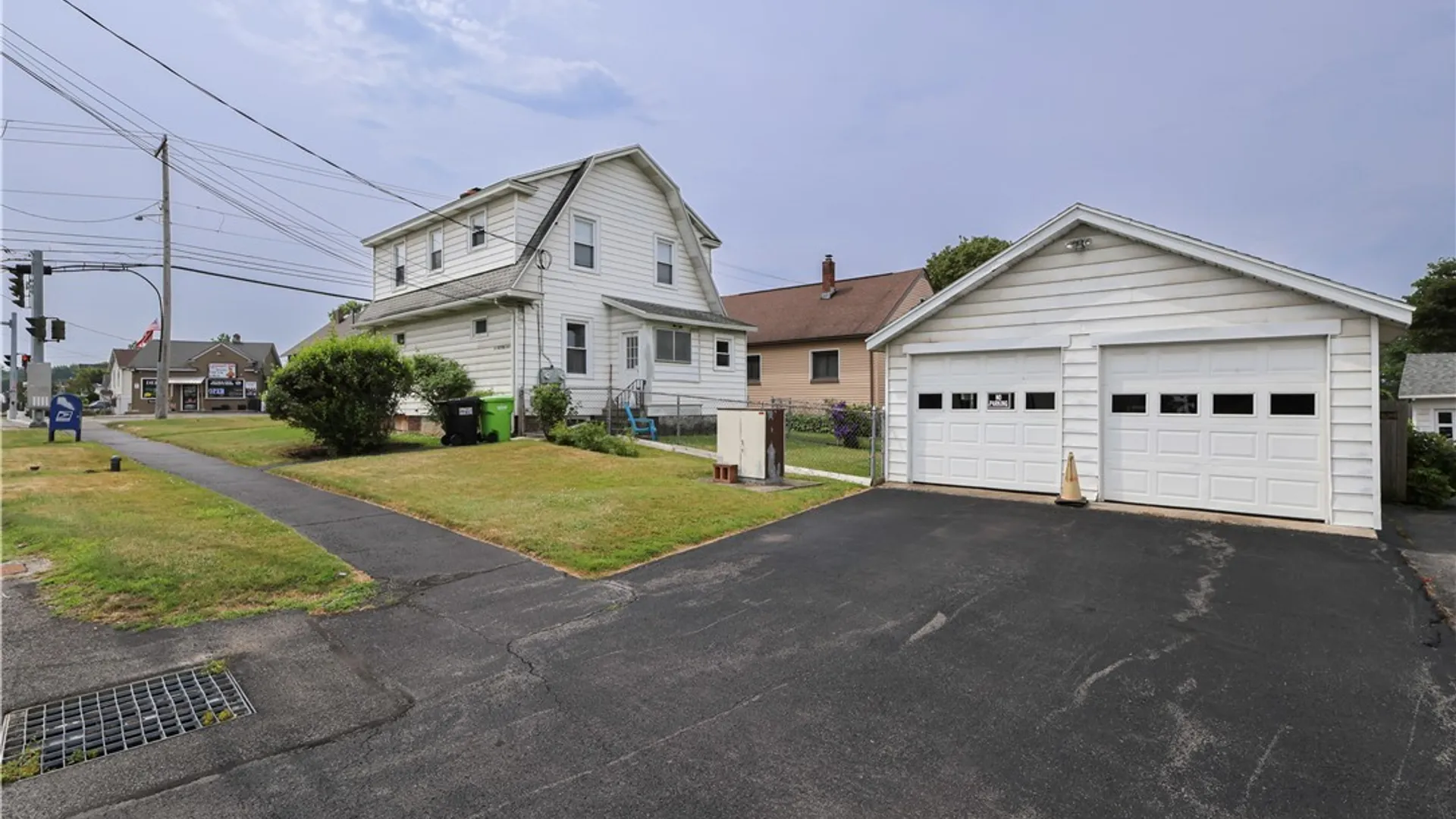 Property at 101 Roxford Rd N Roxford Road, Salina, NY 13208 2