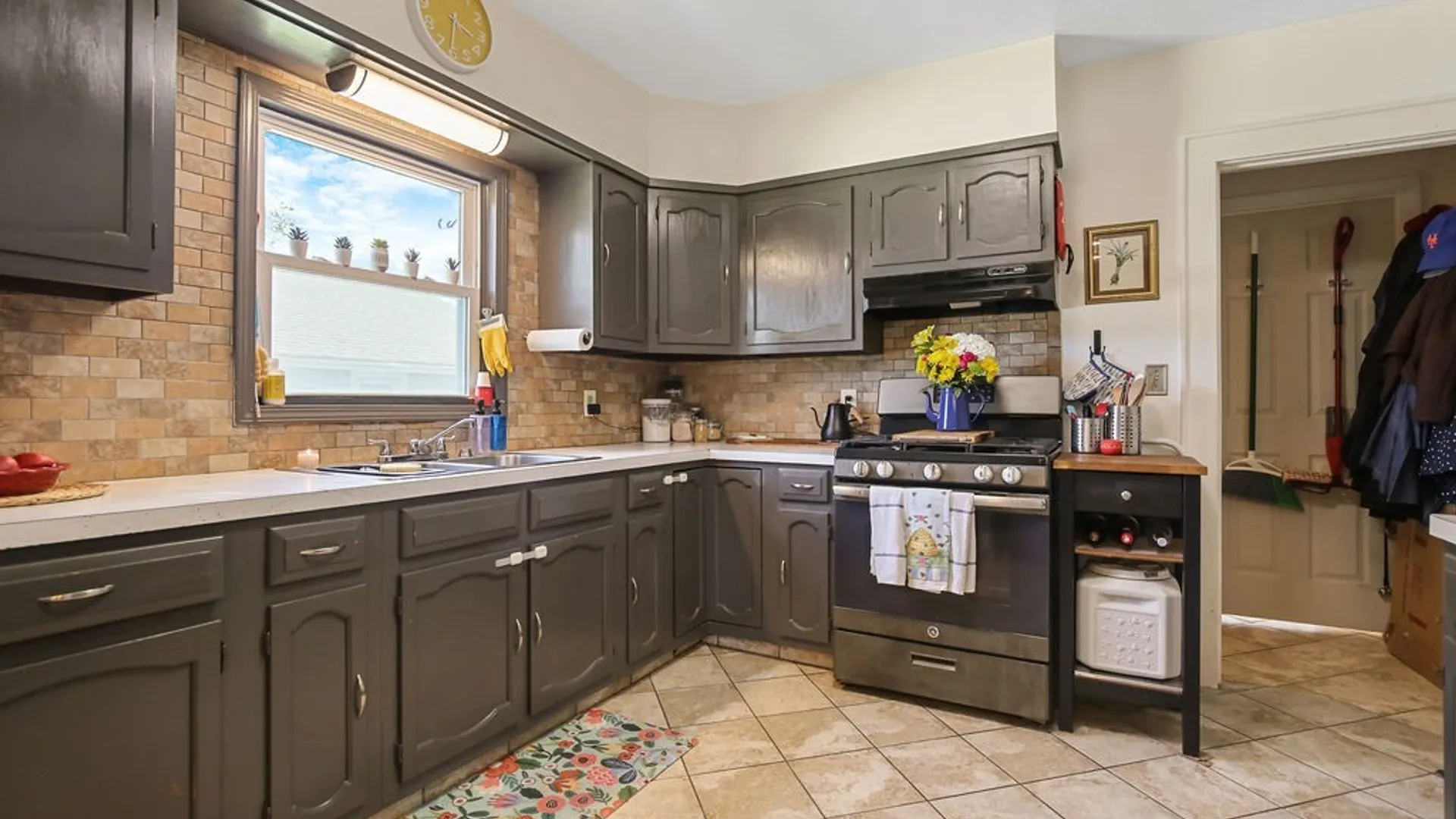 Property at 207 Cutler Street, DeWitt, NY 13057 11