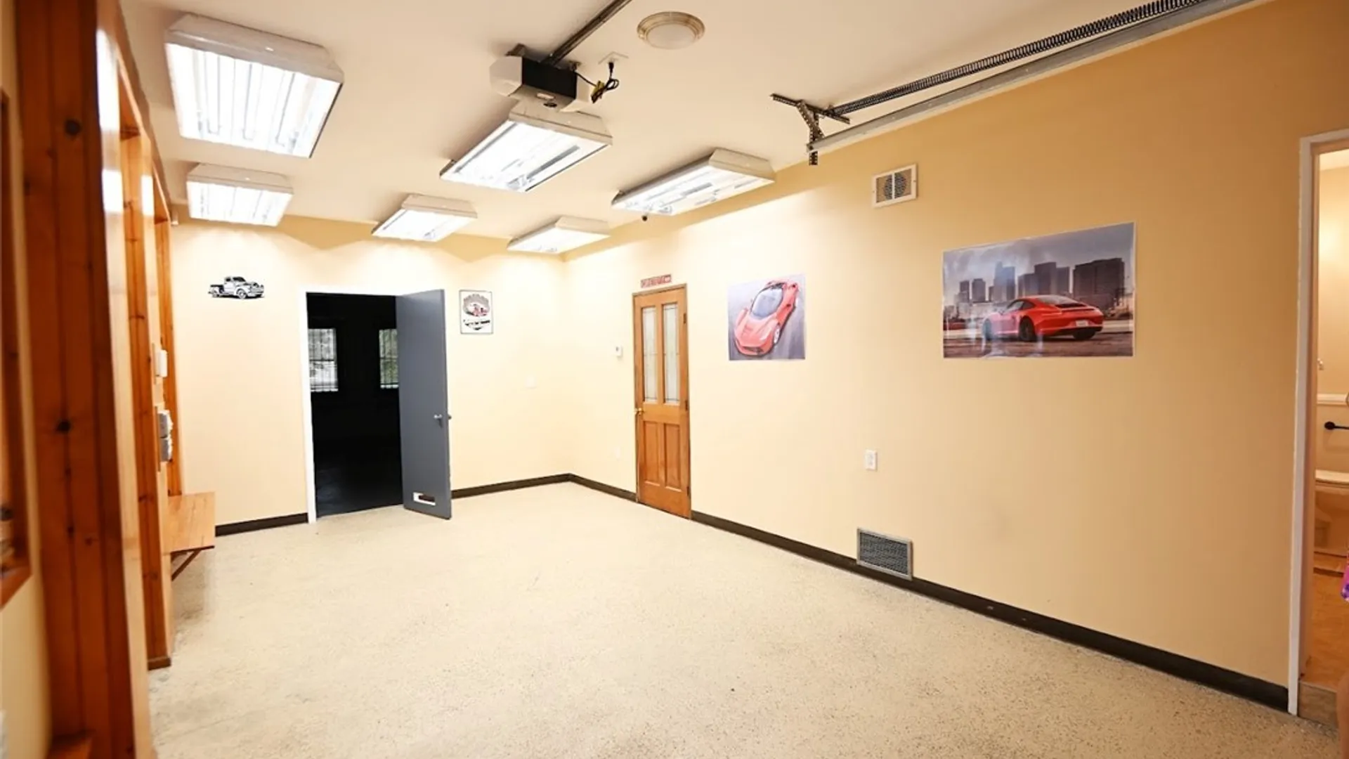 Property at 2164 Broad Street, Utica, NY 13501 5