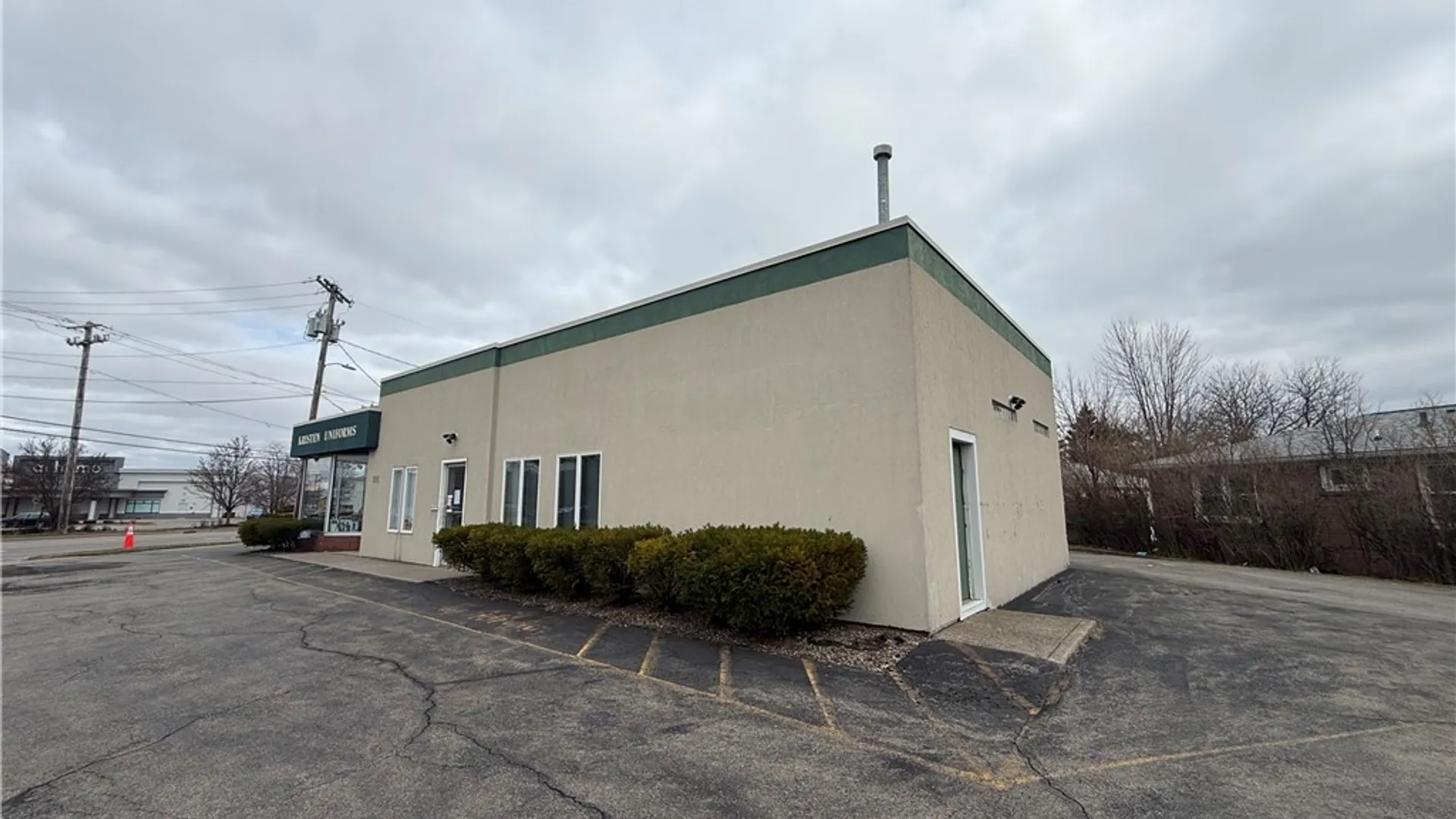 Property at 2010 Eggert Road, Amherst, NY 14226 2