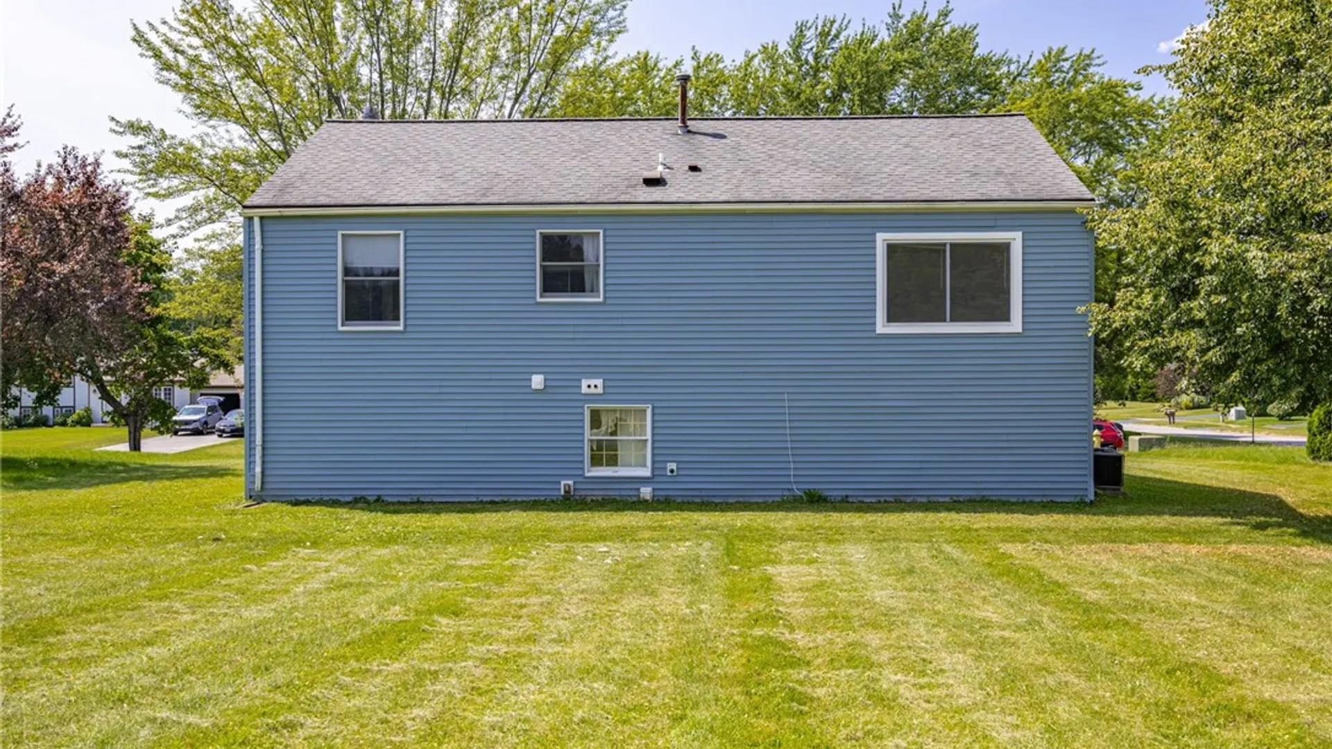 Property at 83 Wildherd Drive, Henrietta, NY 14467 41